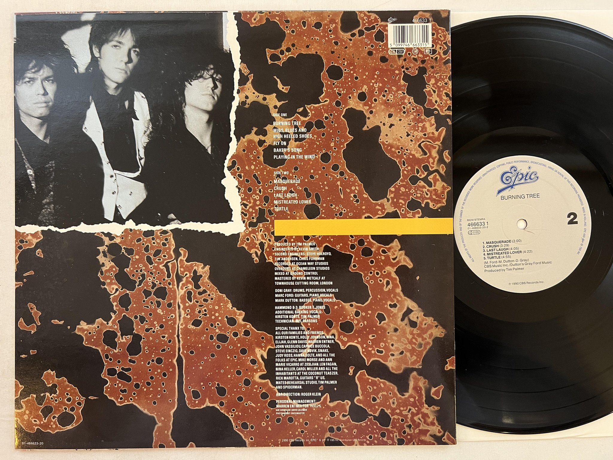 Omslagsbild för skivan BURNING TREE s/t LP -90 EPIC 466633 1