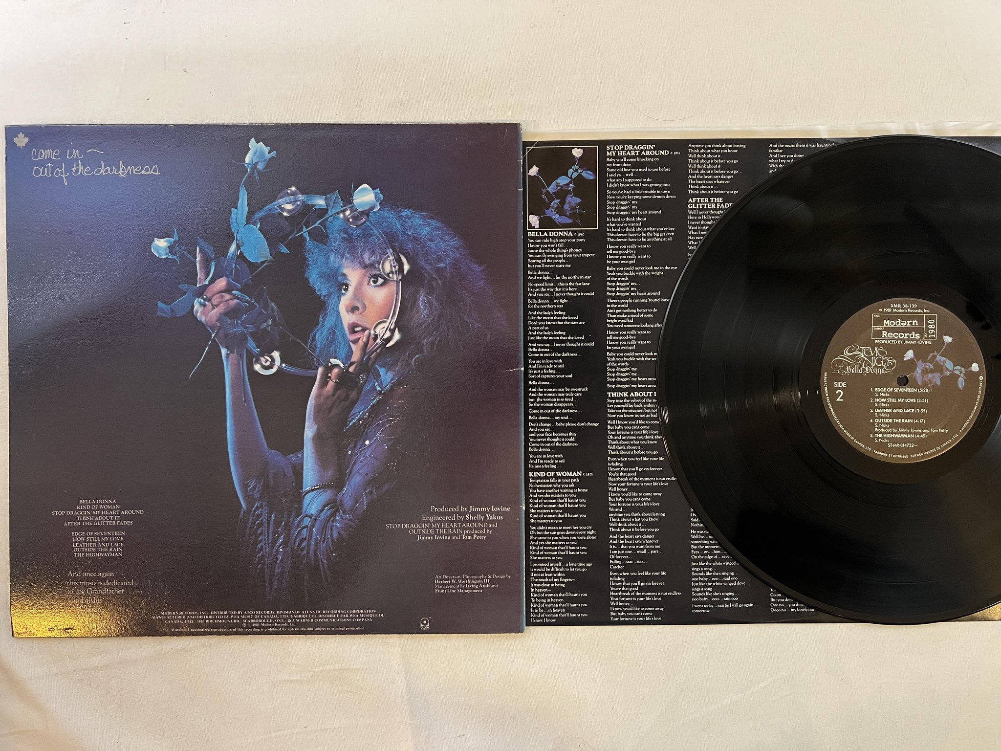 Omslagsbild för skivan STEVIE NICKS bella donna LP -81 Can MODERN RECORDS ST-MR-814732