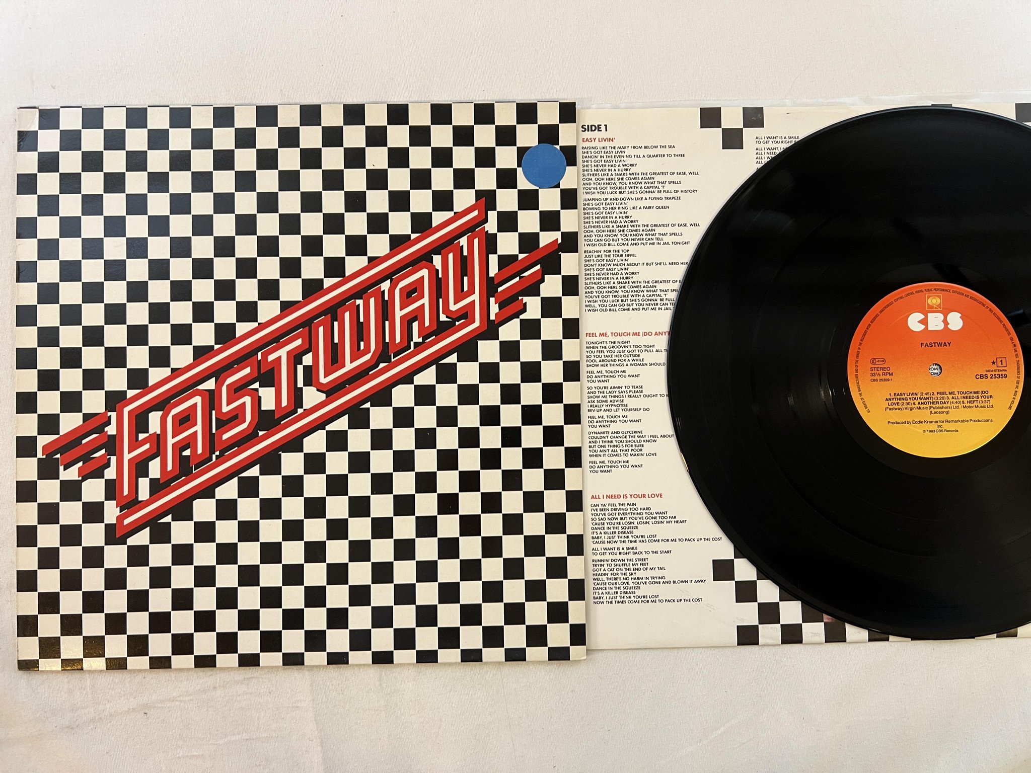 Omslagsbild för skivan FASTWAY s/t LP -83 Hol CBS 25359