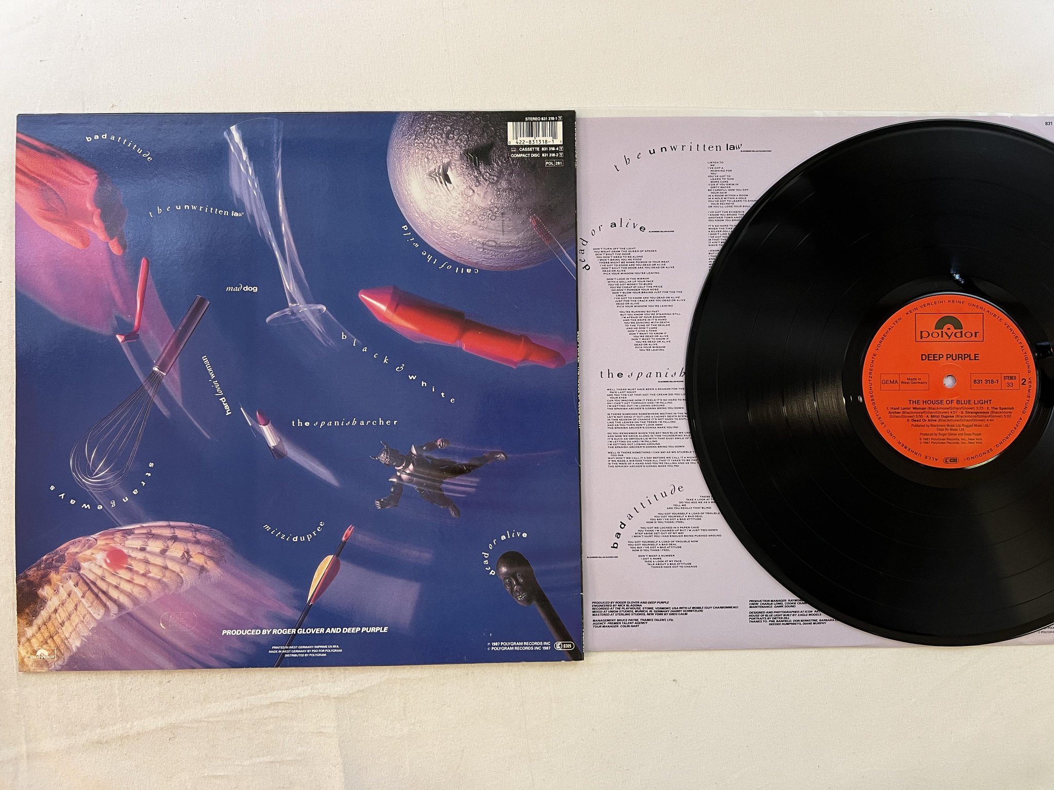 Omslagsbild för skivan DEEP PURPLE the house of blue light LP -87 Ger POLYDOR 831 318-1