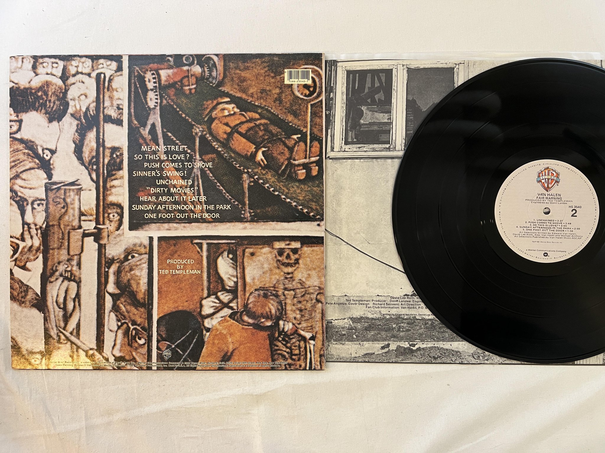 Omslagsbild för skivan VAN HALEN fair warning LP -81 US WARNER BROS HS 3540