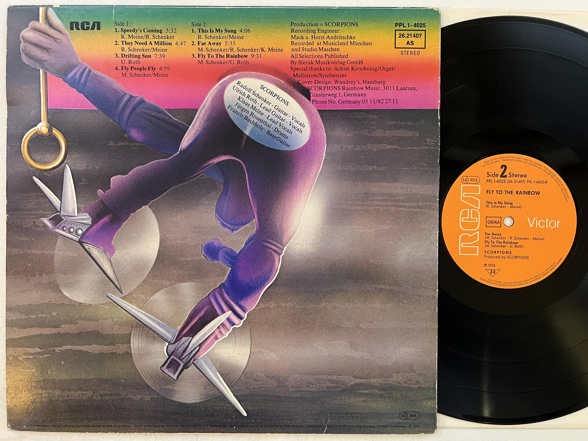 Omslagsbild för skivan SCORPIONS fly to the rainbow LP -74 Ger RCA PPL 1-4025