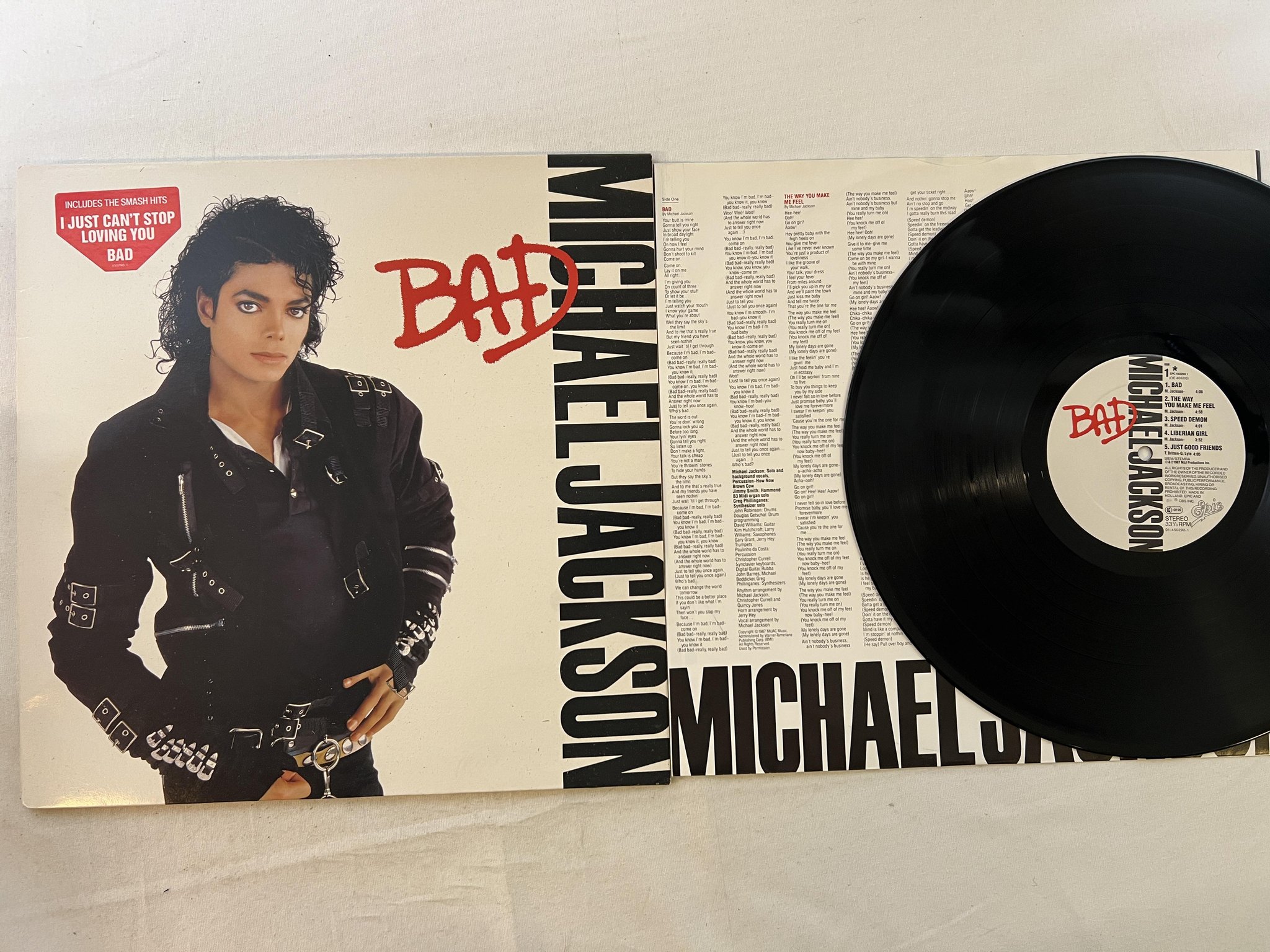 Omslagsbild för skivan MICHAEL JACKSON bad LP -87 Hol EPIC EPC 450290-1
