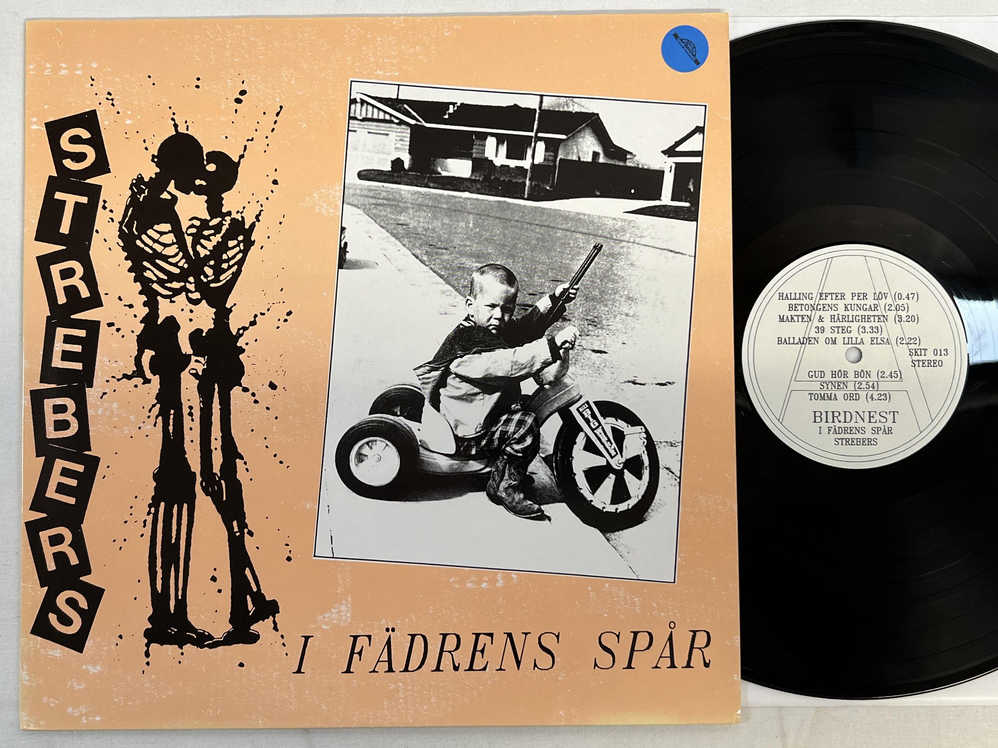 Omslagsbild för skivan STREBERS I Fädrens Spår LP -90 Swe BIRDNEST SKIT 013 ** punk **