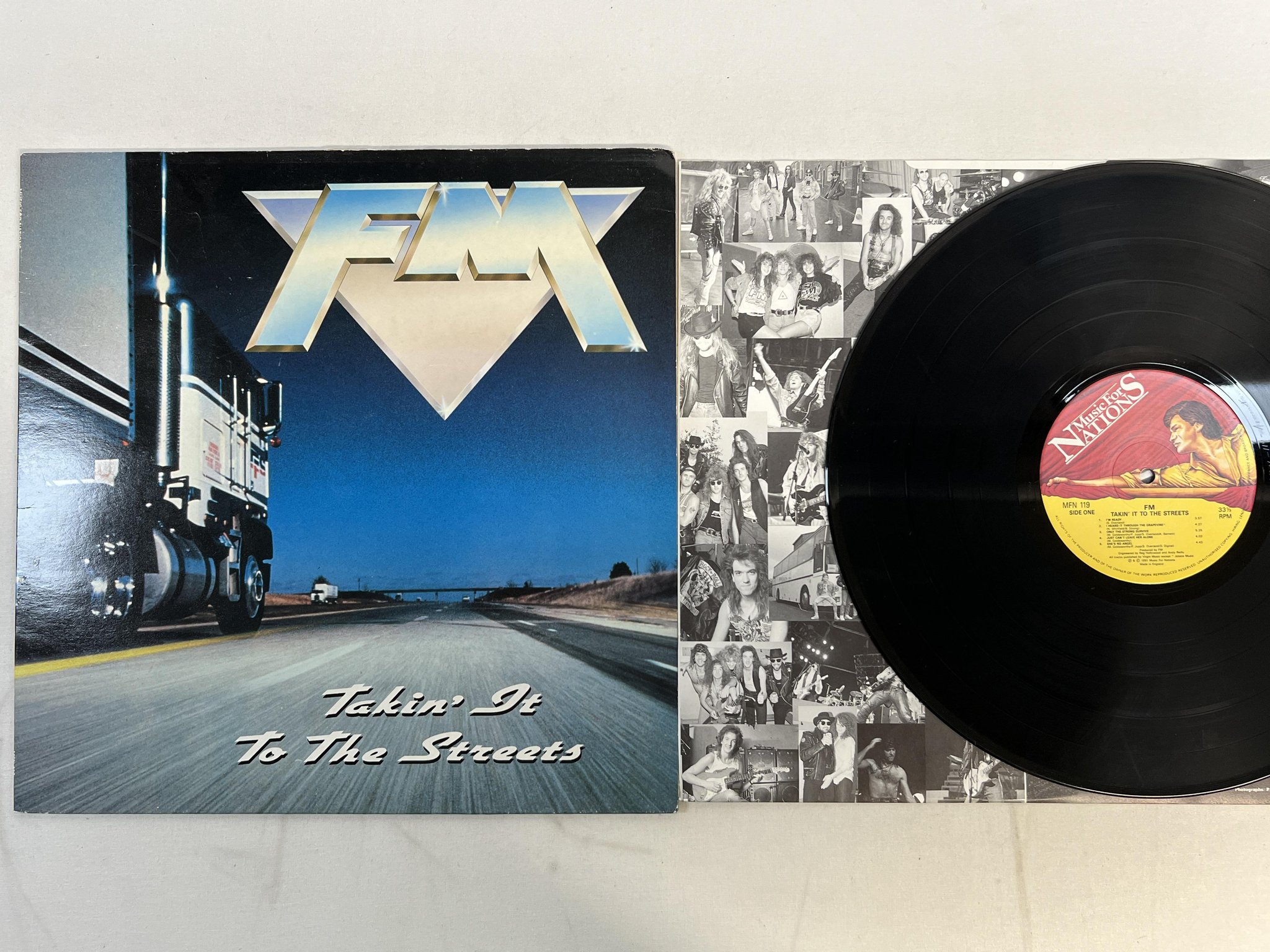 Omslagsbild för skivan FM takin' it to the streets LP -91 MUSIC FOR NATIONS MFN 119