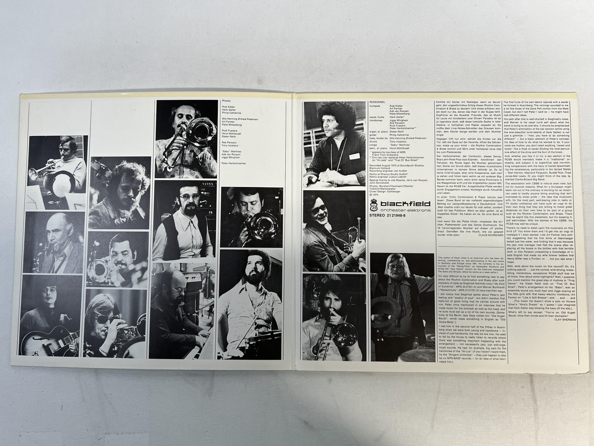 Omslagsbild för skivan RHYTHM COMBINATION & BRASS wide open LP -73 MPS 2121948-8