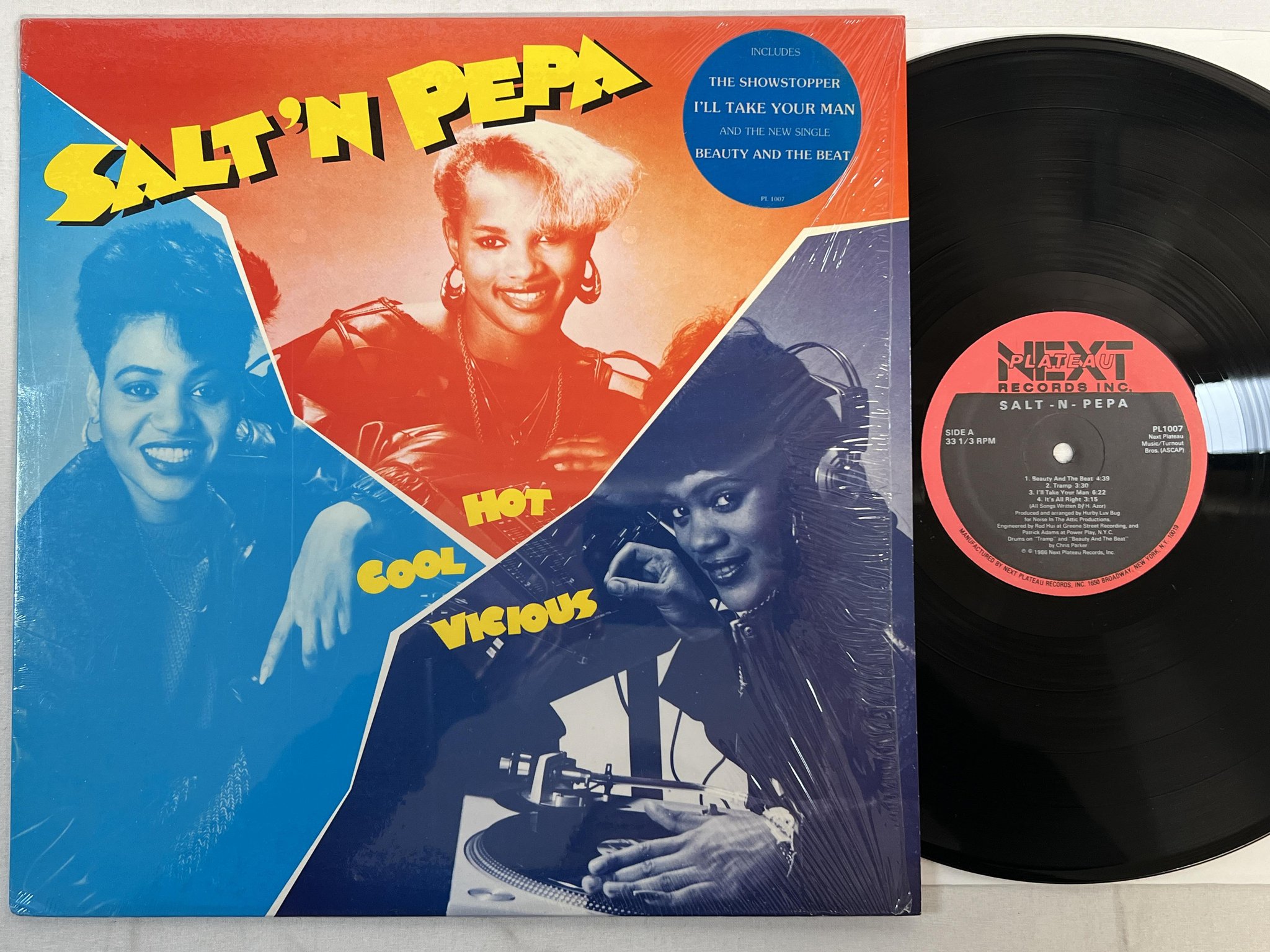 Omslagsbild för skivan SALT N PEPA hot cool vicious LP -86 US NEXT PLATEAU PL1007 ** hype sticker **