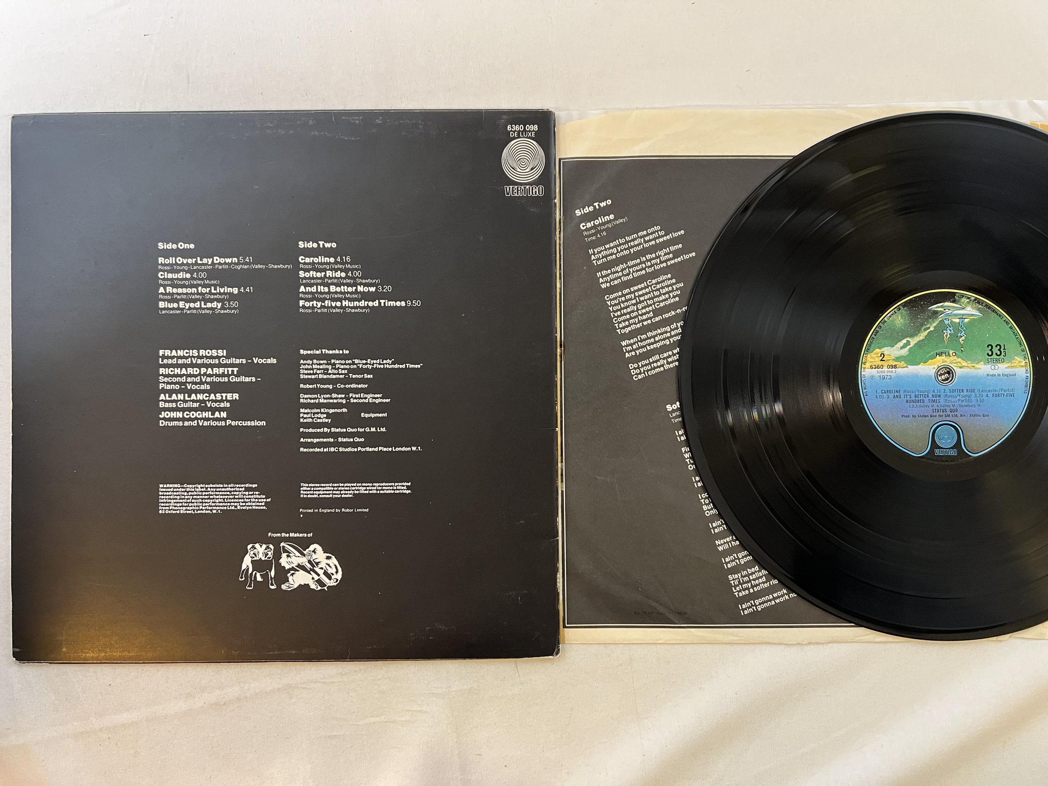 Omslagsbild för skivan STATUS QUO hello LP -73 UK VERTIGO 6360 098 w/ POSTER