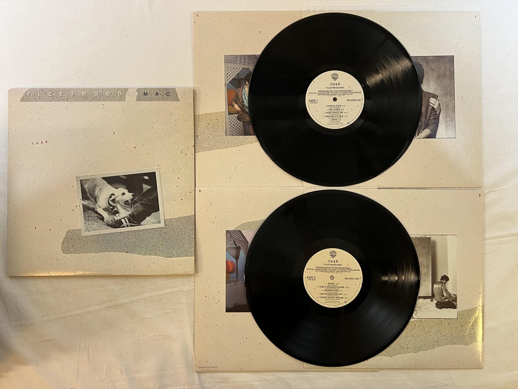 Omslagsbild för skivan FLEETWOOD MAC tusk 2xLP -79 US WARNER 2HS 3350