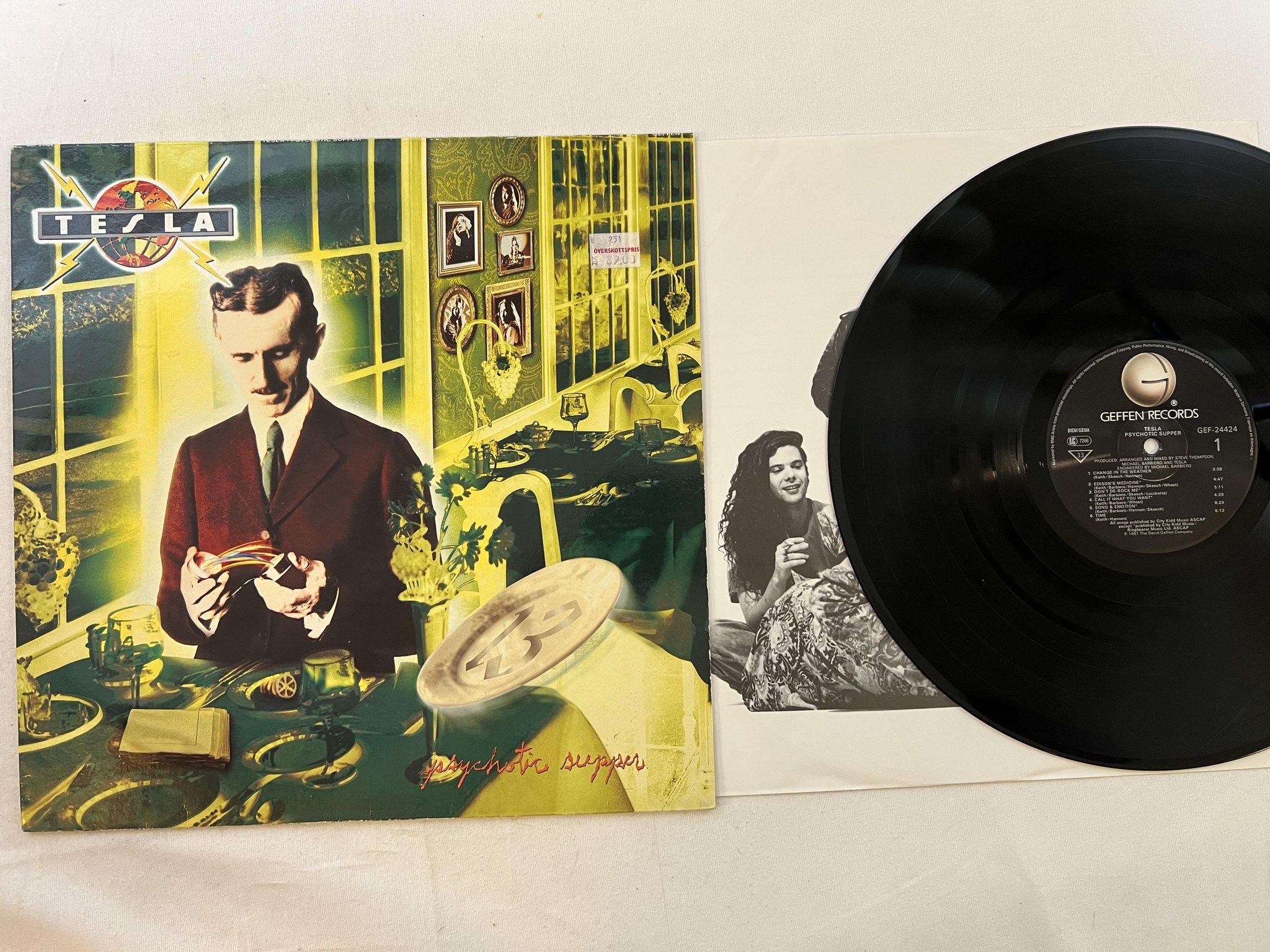 Omslagsbild för skivan TESLA psychotic supper LP -91 Ger GEFFEN GEF-24424