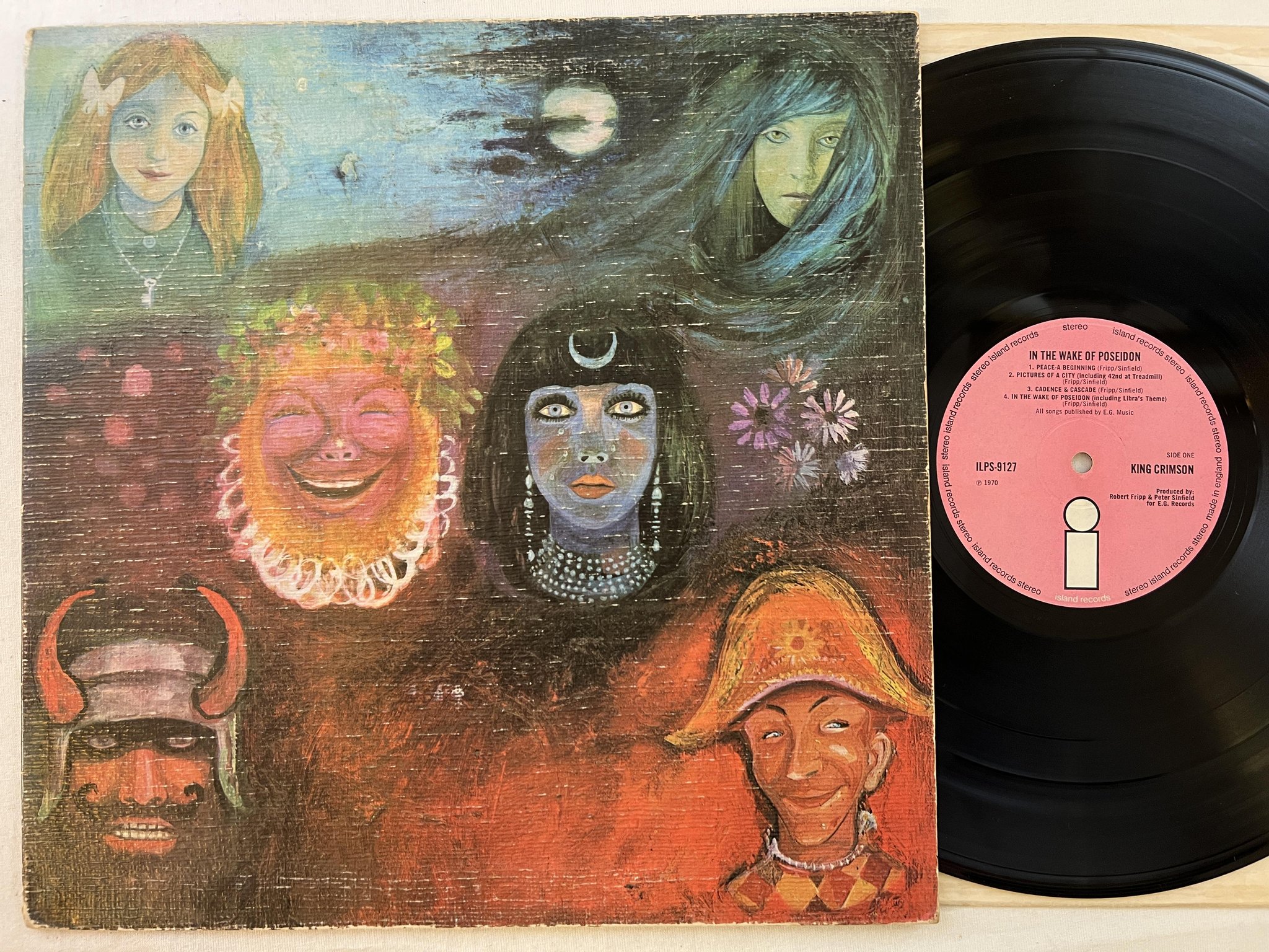 Omslagsbild för skivan KING CRIMSON in the wake of poseidon LP -70 UK ISLAND ILPS 9127