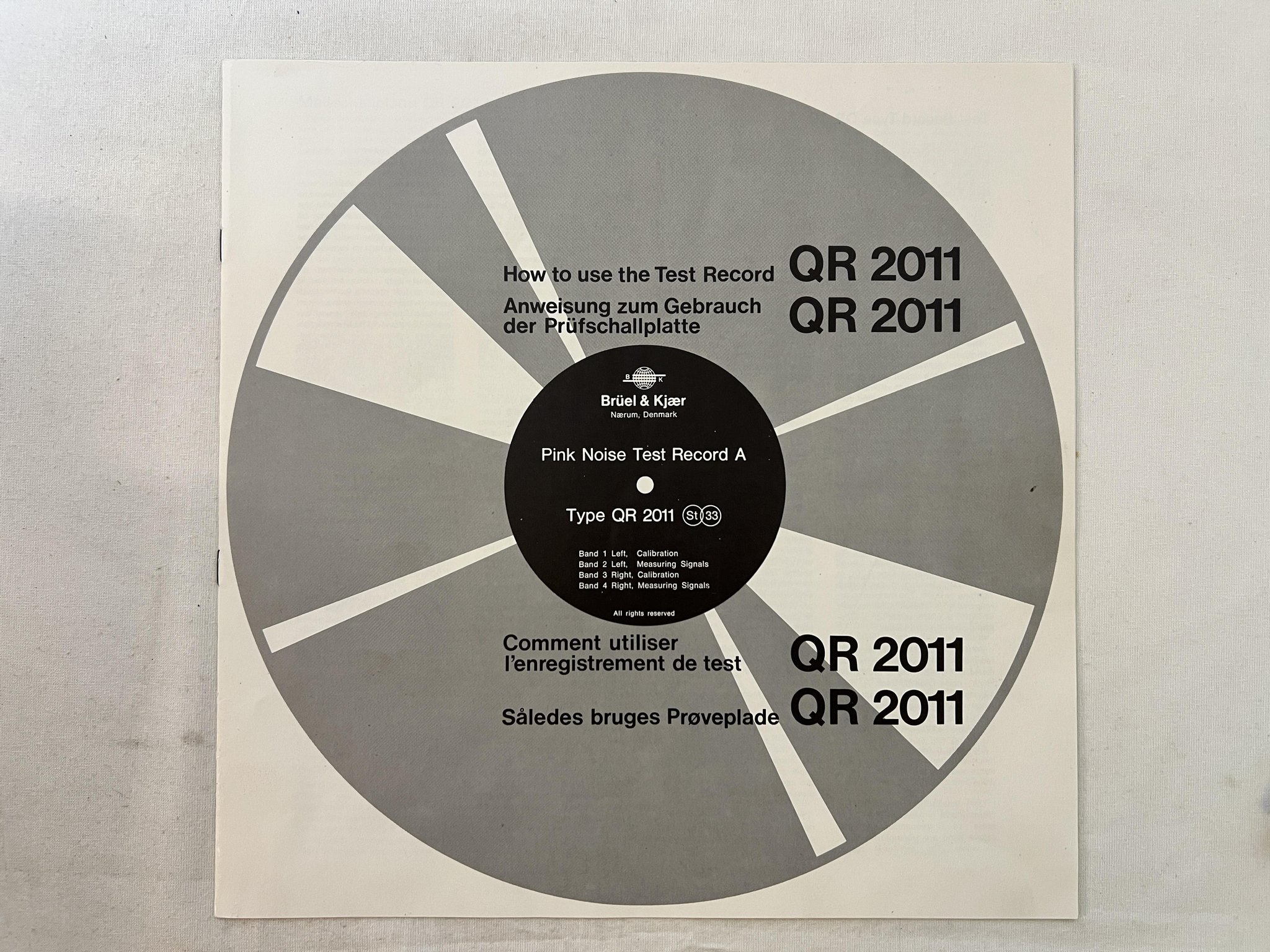 Omslagsbild för skivan NO ARTIST Pink Noise LP danish technical Test Record BRÜEL & KJÆR QR 2011