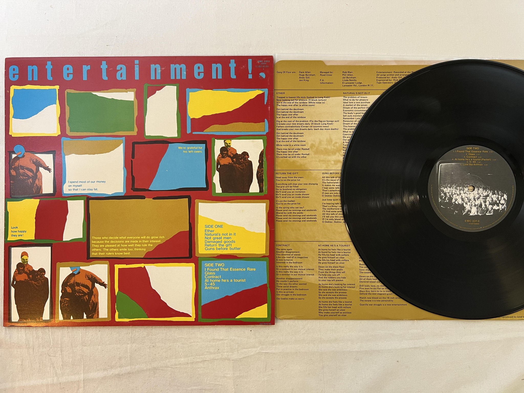 Omslagsbild för skivan GANG OF FOUR entertainment! LP -79 UK EMI EMC 3313 Red Spine On Cover