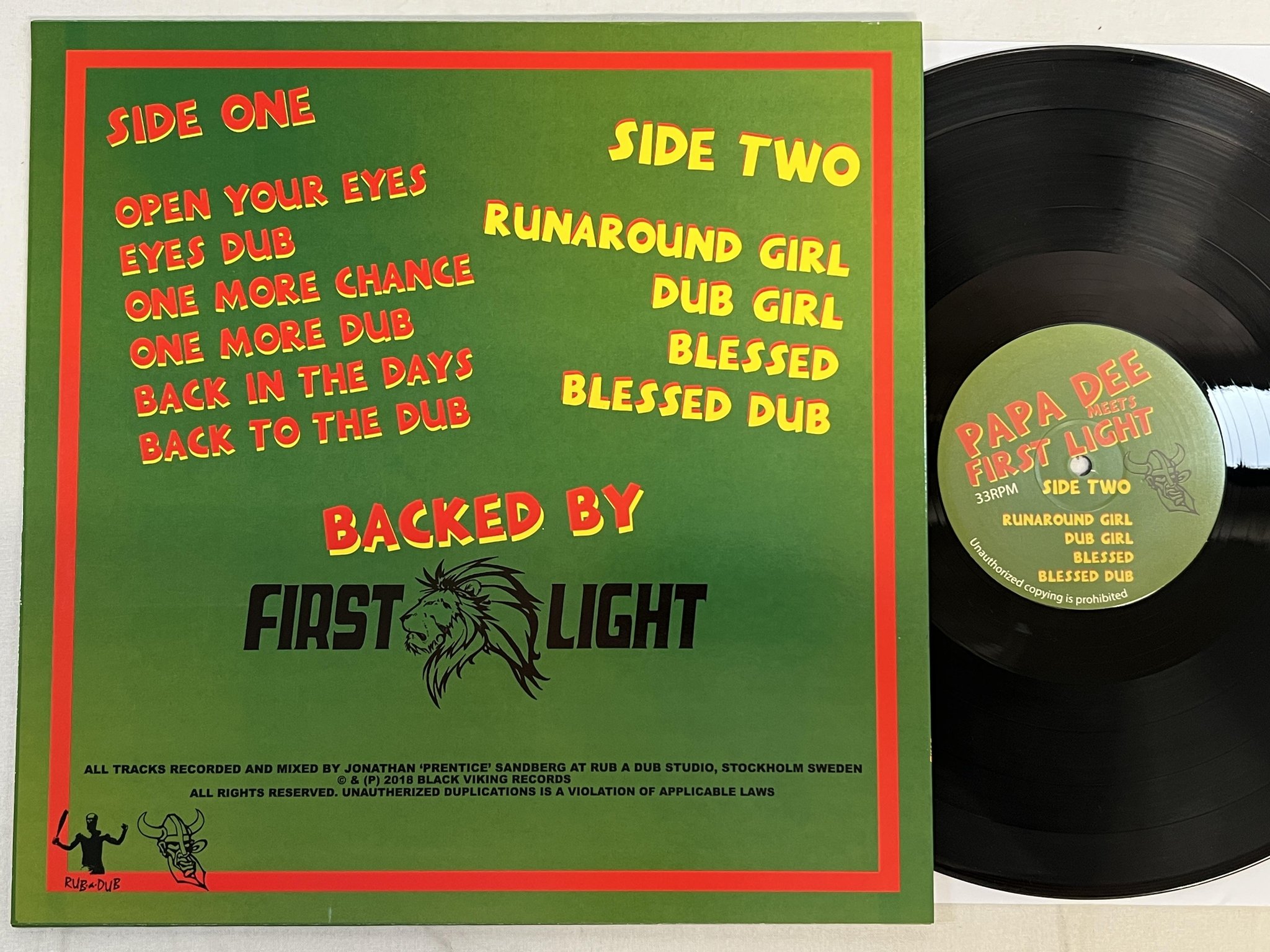 Omslagsbild för skivan PAPA DEE meets FIRST LIGHT Showcase LP Vol 1 LP 2018 BLACK VIKING BVR2