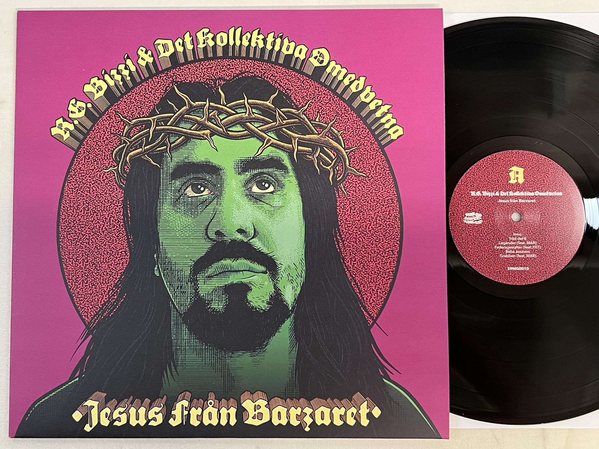 Omslagsbild för skivan R.G. Bizzi & Det Kollektiva Omedvetna – Jesus Från Barzaret LP 2022 S9MG0010