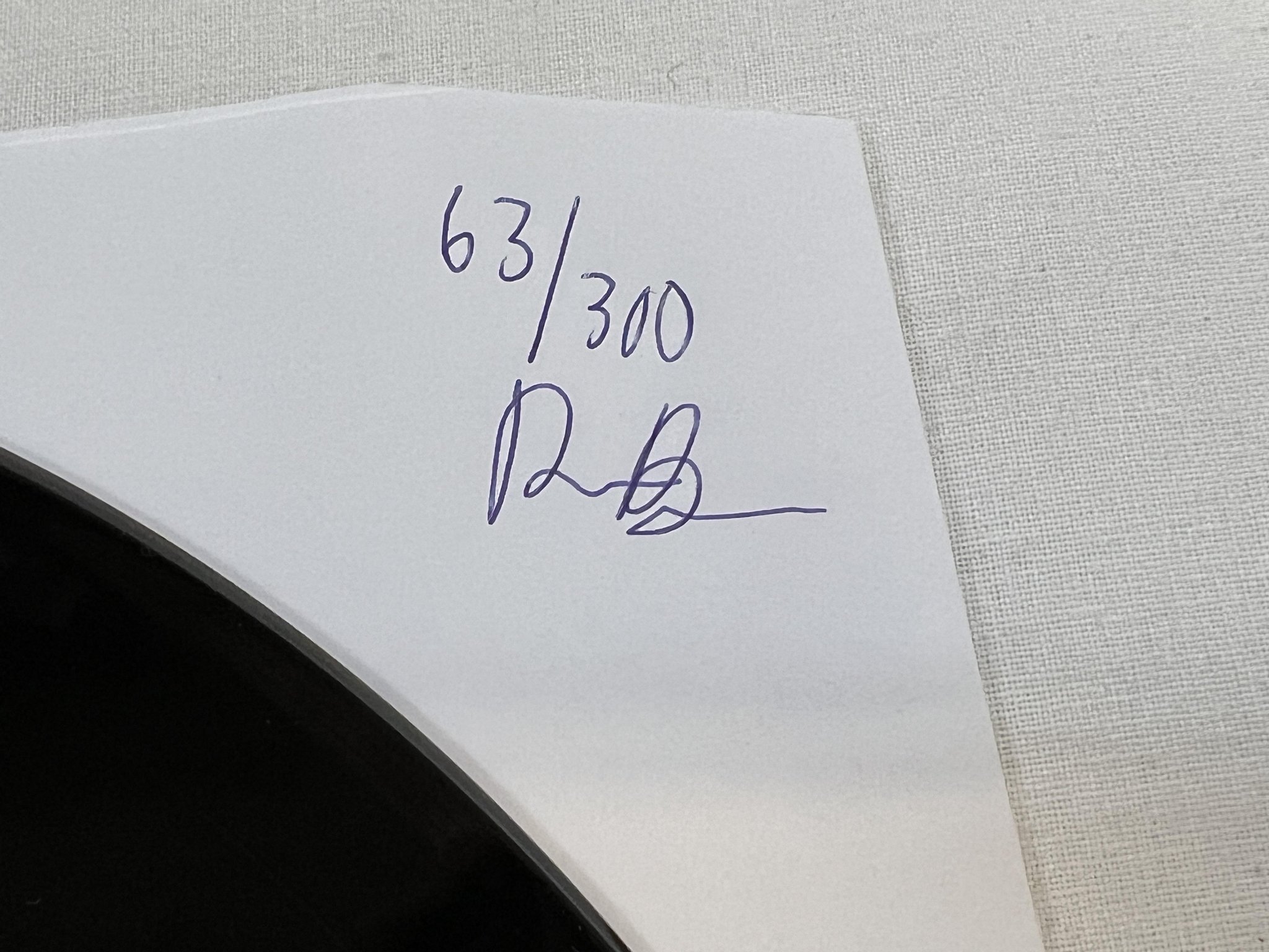 Omslagsbild för skivan RIKARD SKIZZ BIZZI IV: Legenden Om Urban LP 2015 Swe S9MG0006