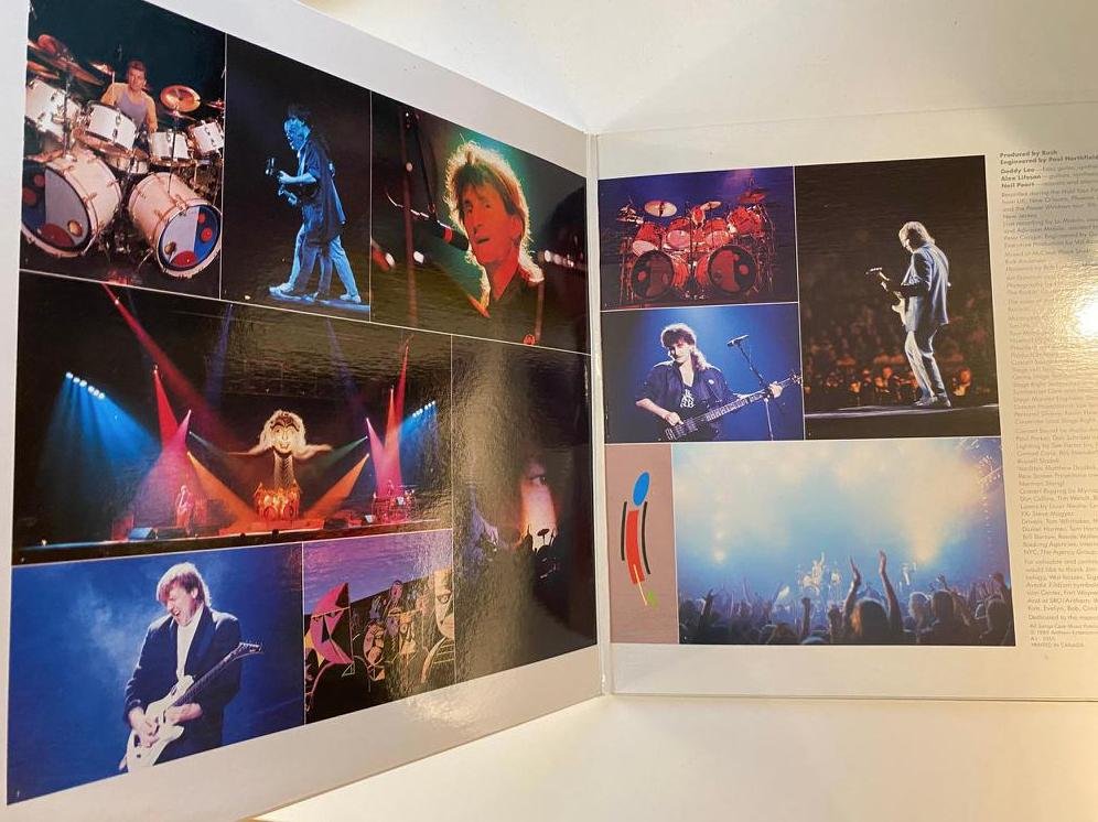 Omslagsbild för skivan RUSH a show of hands 2xLP -89 Can ANTHEM A1-1055