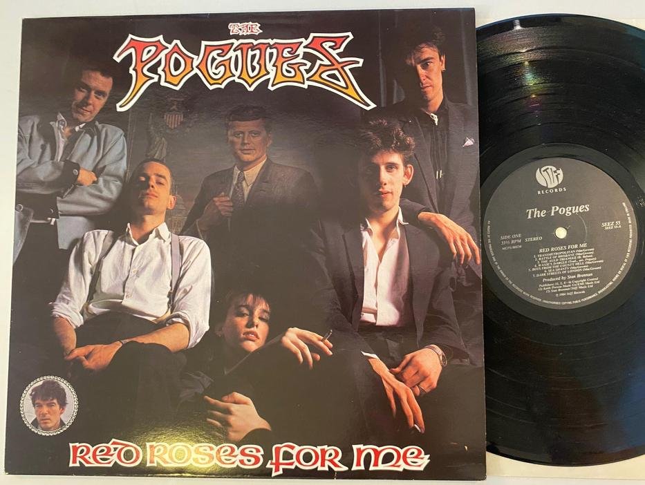 Omslagsbild för skivan THE POGUES red roses for me LP -84 UK STIFF SEEZ 55