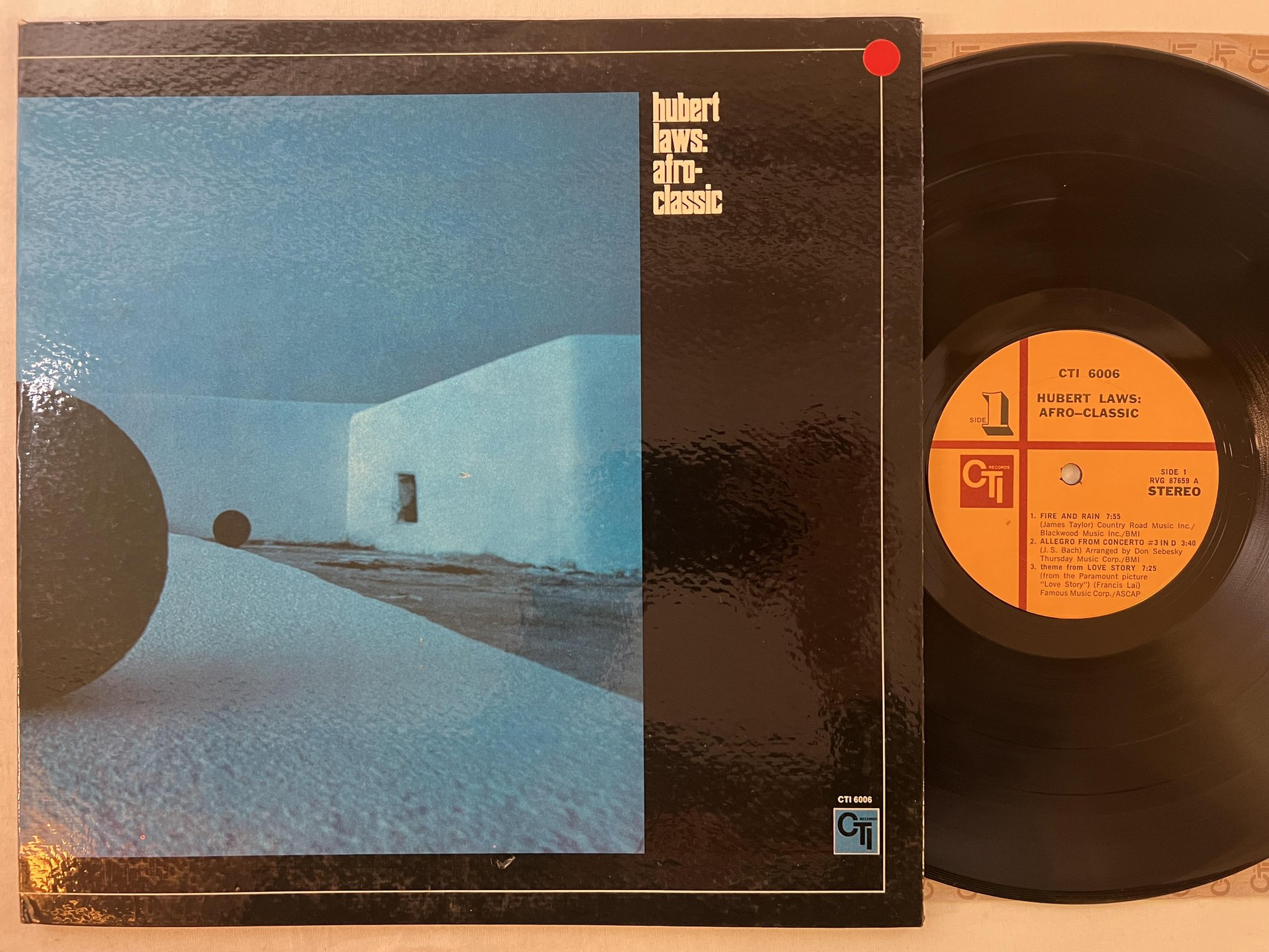 Omslagsbild för skivan HUBERT LAWS afro-classic LP -70 US CTI 6006