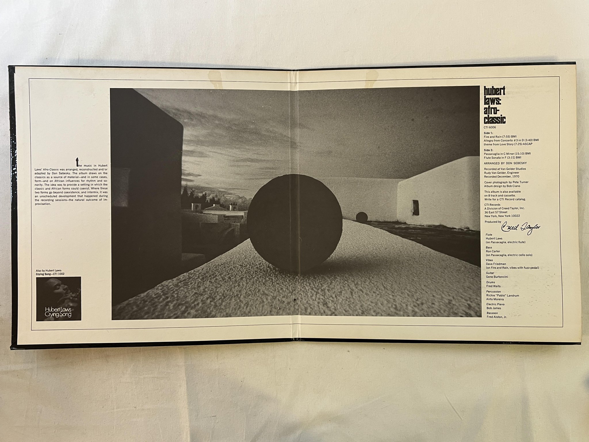 Omslagsbild för skivan HUBERT LAWS afro-classic LP -70 US CTI 6006