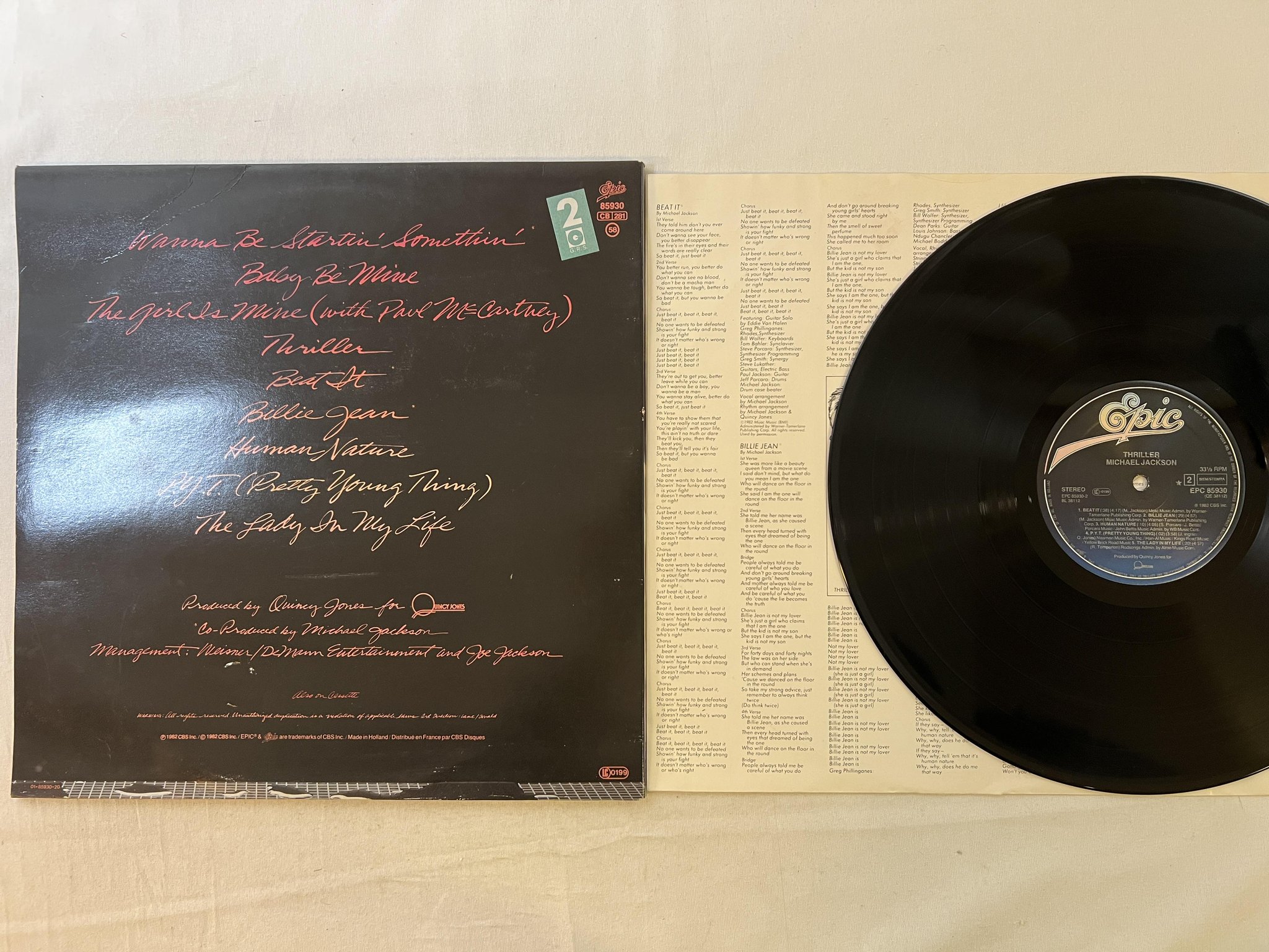 Omslagsbild för skivan MICHAEL JACKSON thriller LP -82 EPIC EPC 85930