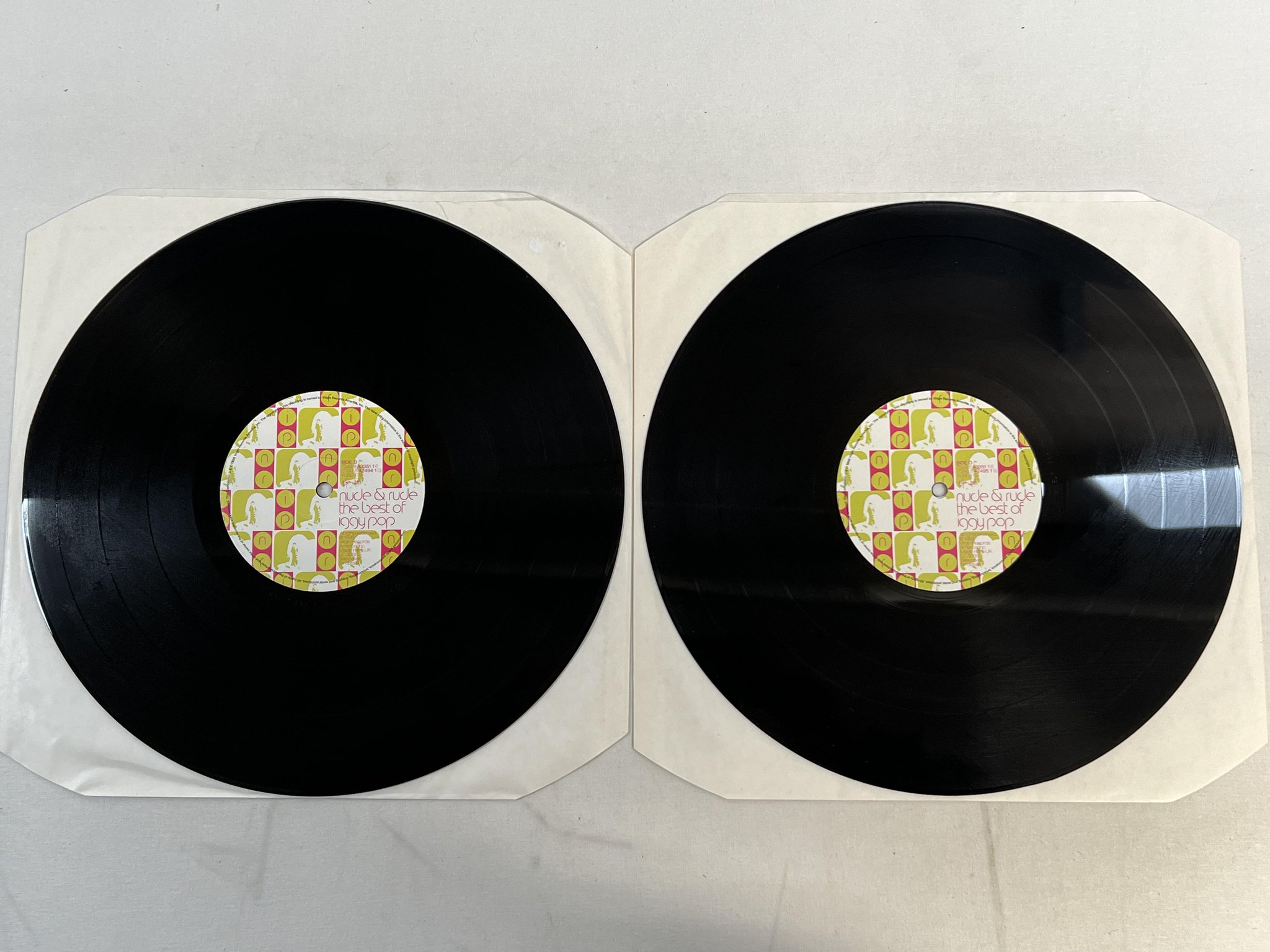 Omslagsbild för skivan IGGY POP nude & rude 2xLP -96 UK VIRGIN VUSLP 115 ** RARE **
