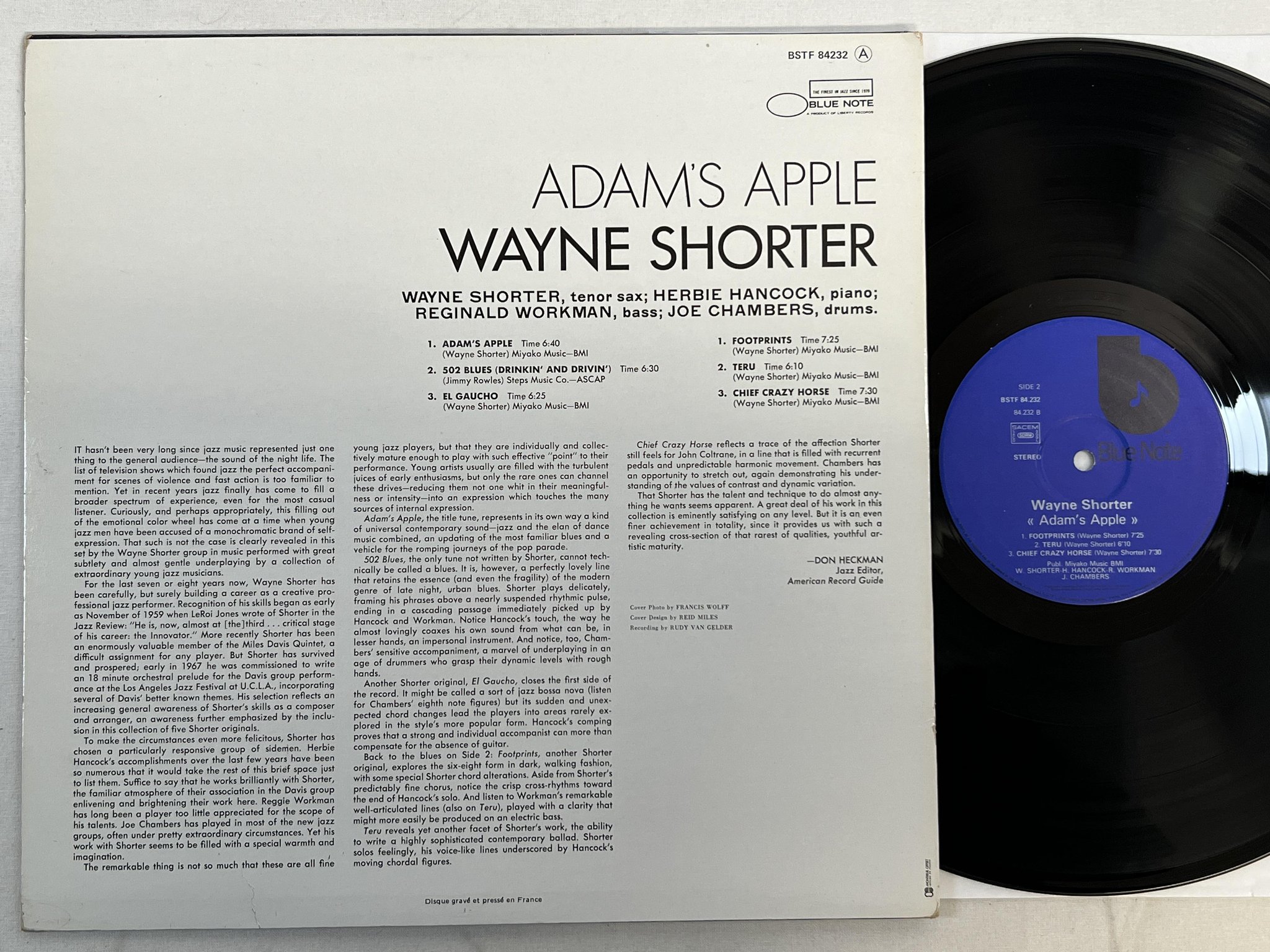 Omslagsbild för skivan WAYNE SHORTER adam's apple LP Fra BLUE NOTE BSTF 84232