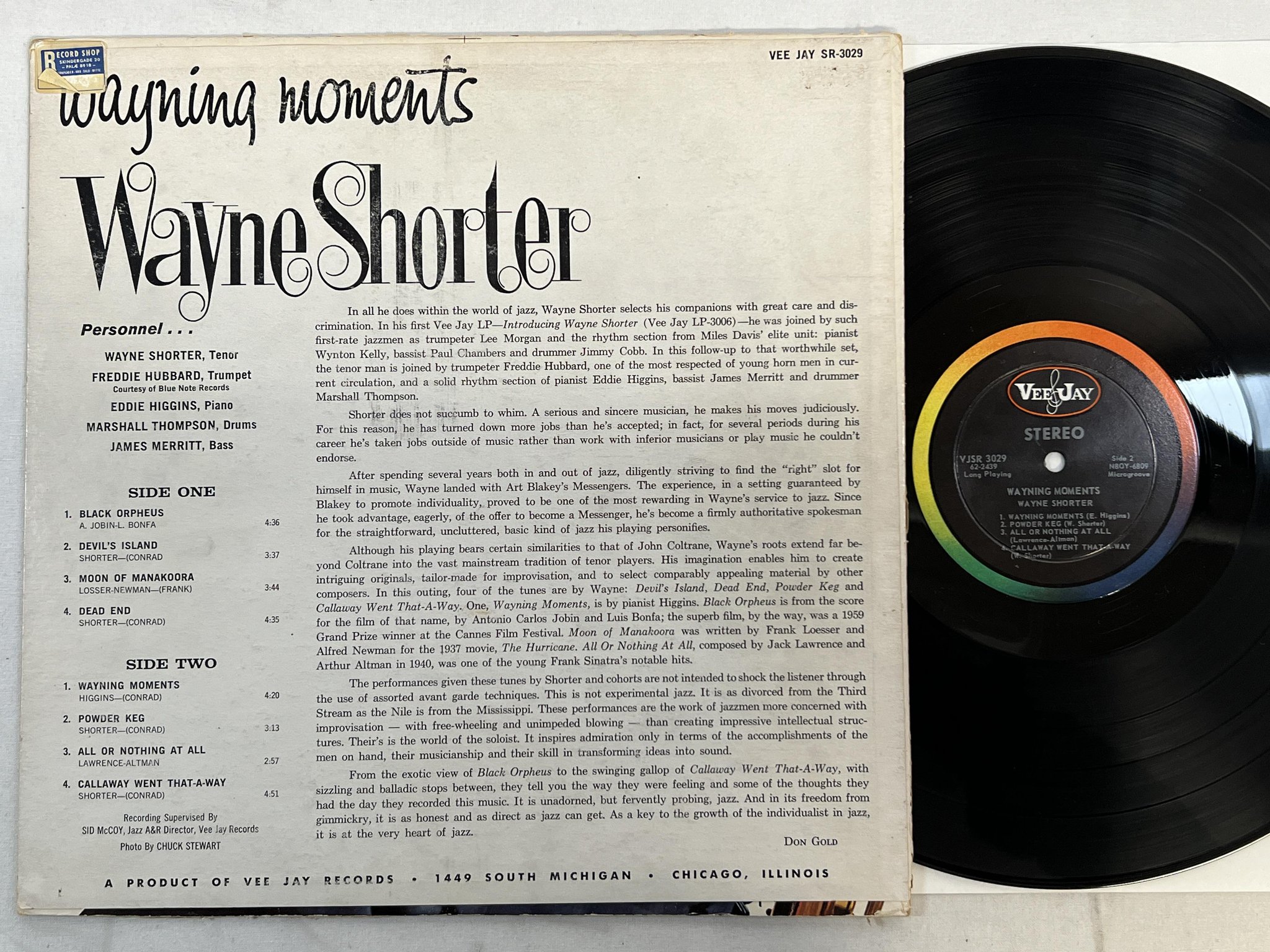 Omslagsbild för skivan WAYNE SHORTER Wayning Moments LP -62 US VEE JAY SR3029