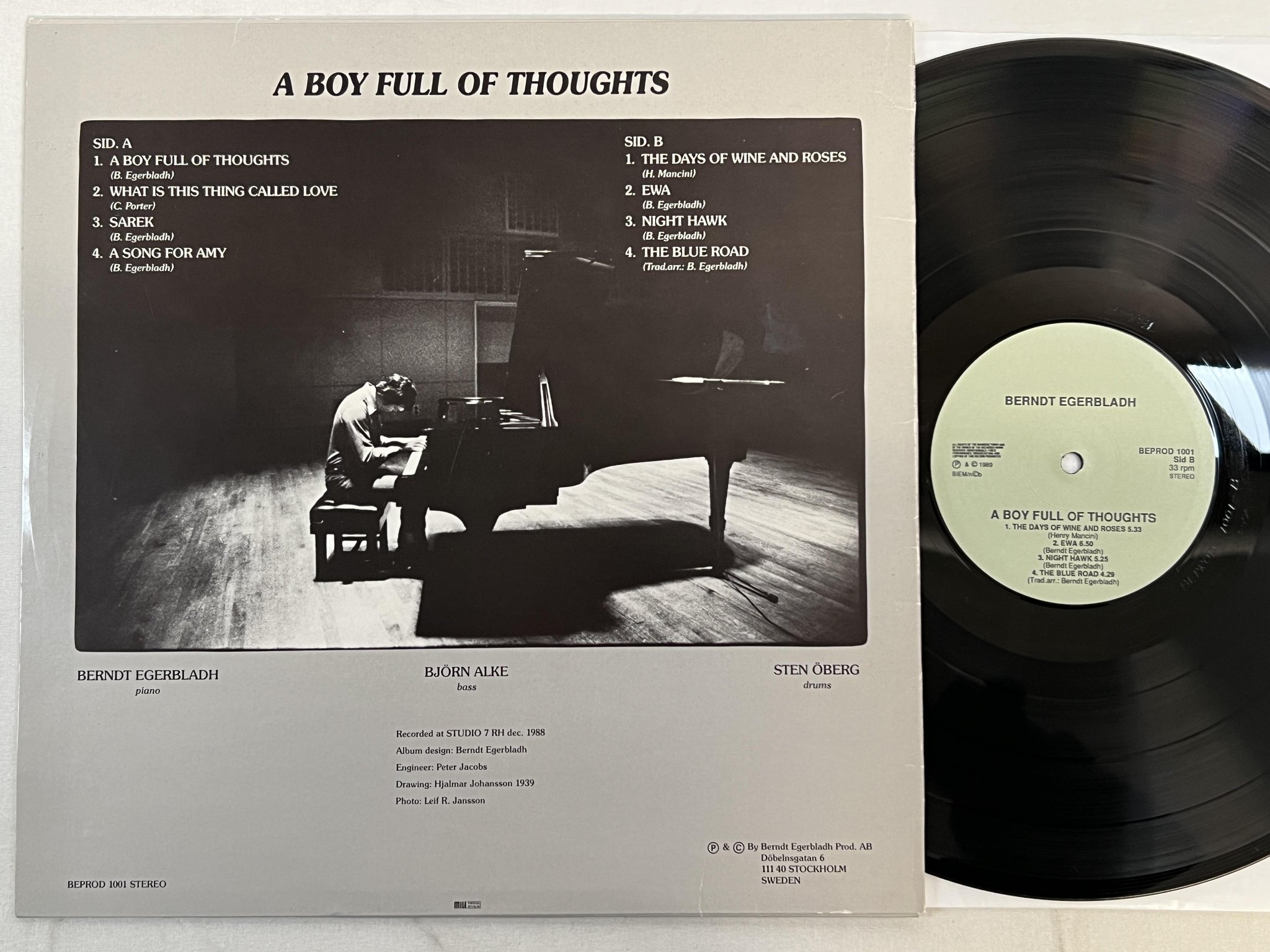 Omslagsbild för skivan BERNDT EGERBLADH a boy full of thought LP -89 Swe BEPROD 1001