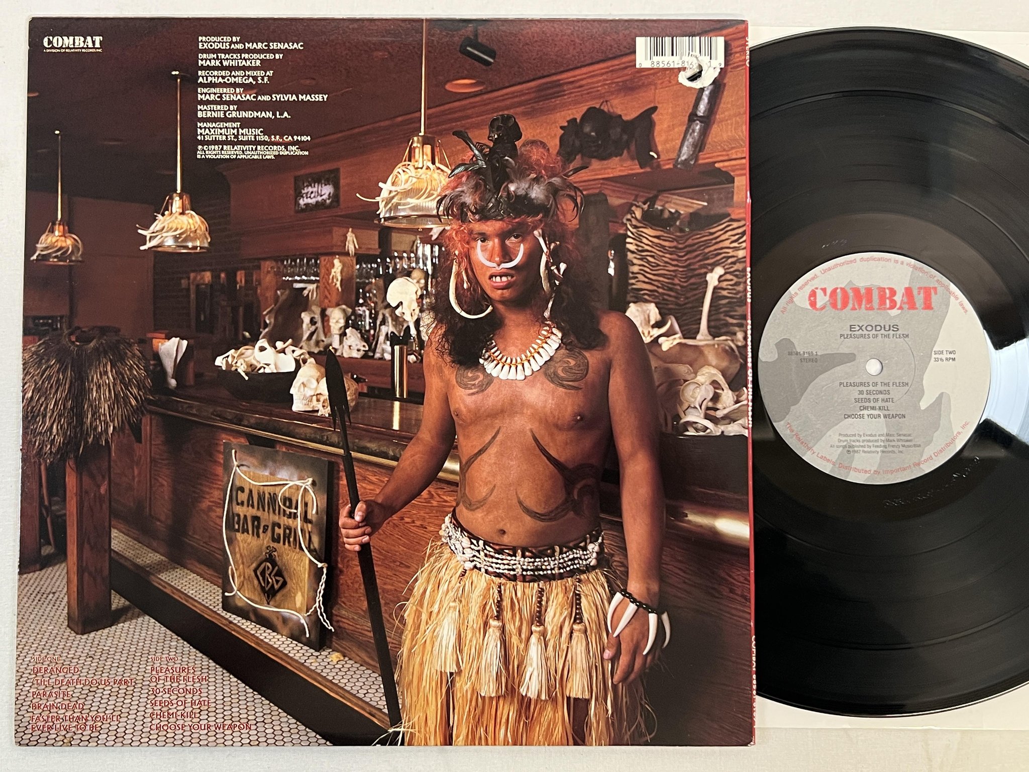 Omslagsbild för skivan EXODUS Pleasures Of The Flesh LP -87 US COMBAT 88561-8169-1 ** trash **