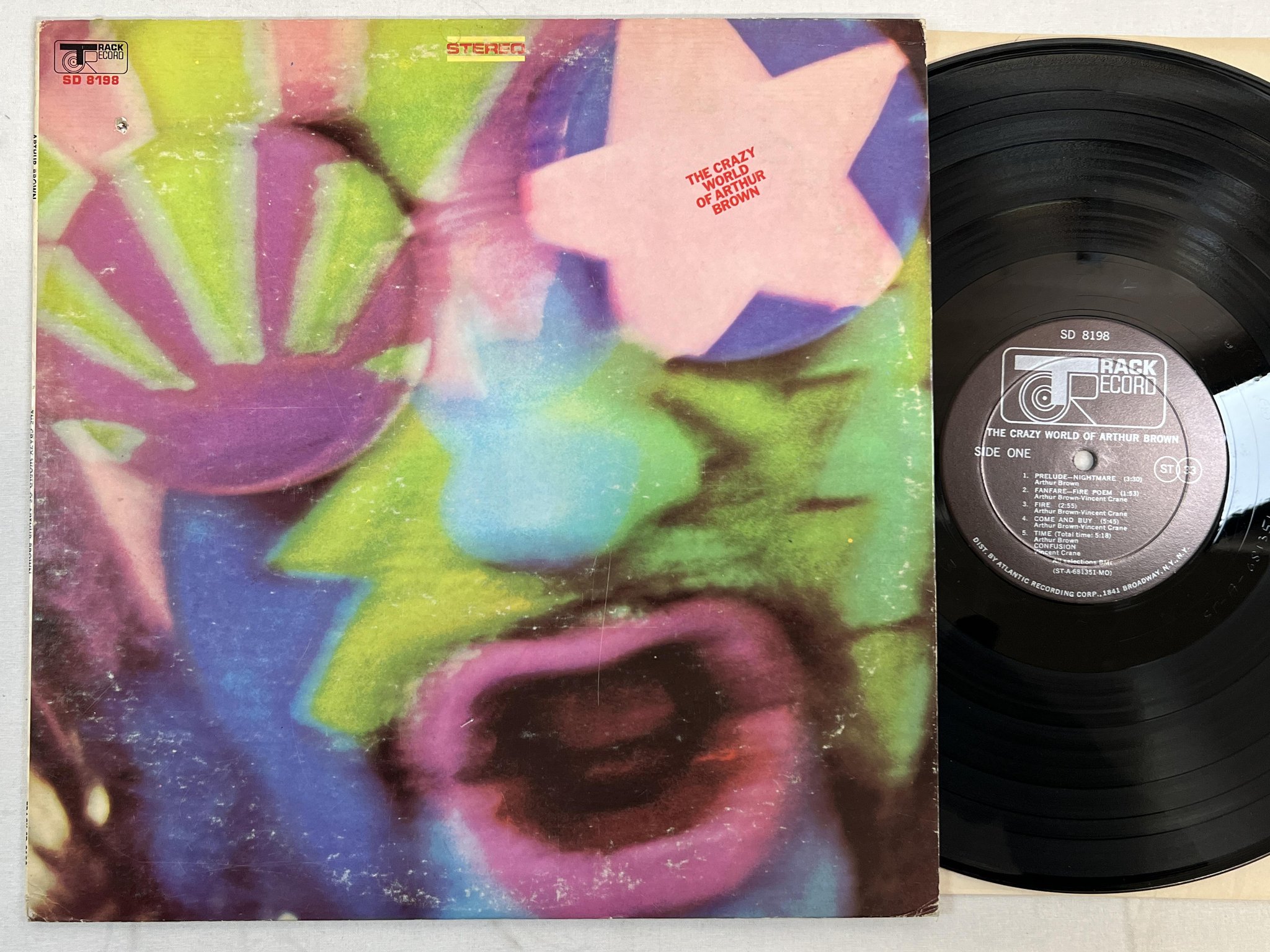 Omslagsbild för skivan The Crazy World Of Arthur Brown LP -68 US TRACK SD 8198 psych