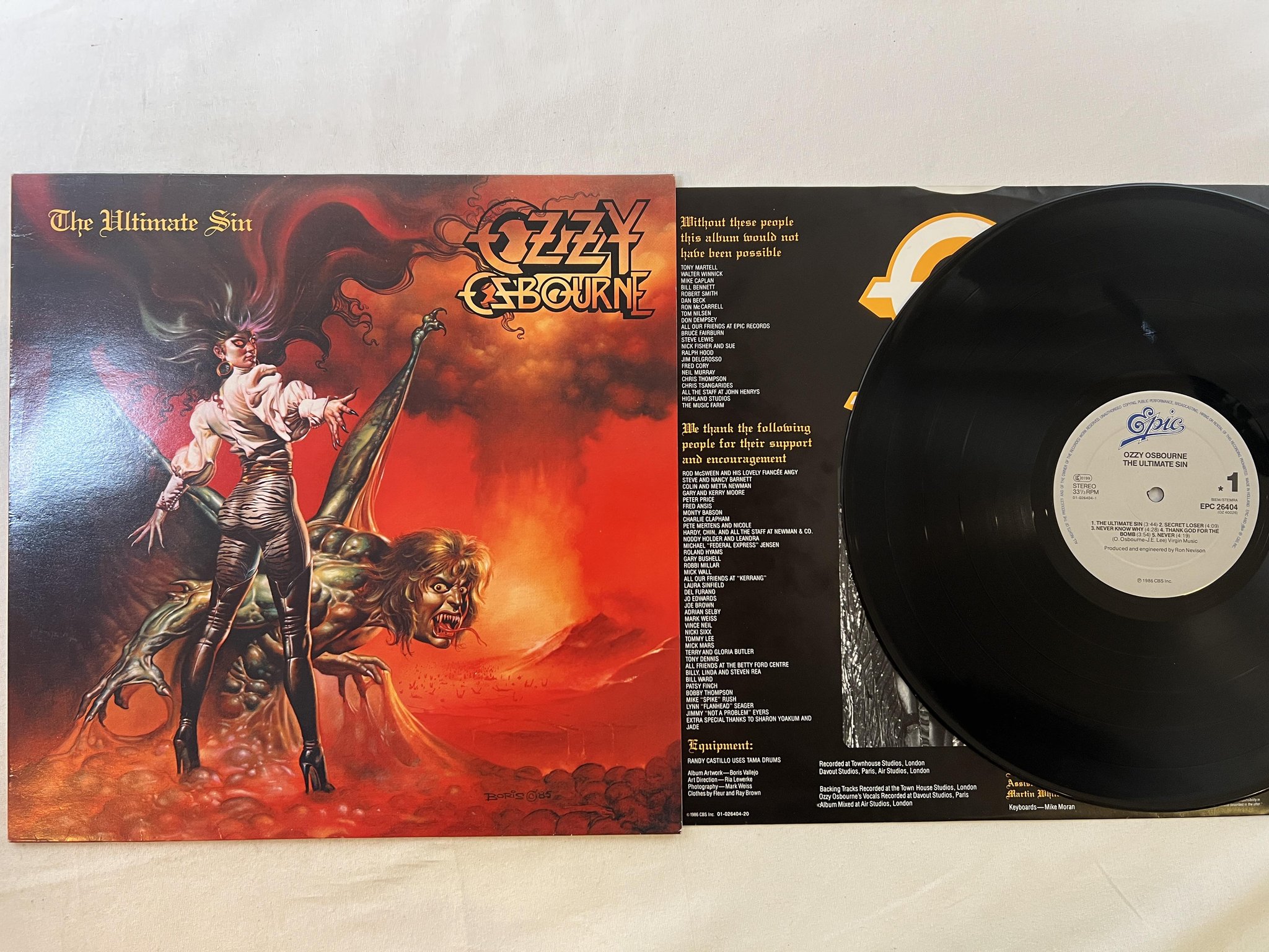 Omslagsbild för skivan OZZY OSBOURNE the ultimate sin LP -86 Hol EPIC EPC 26404