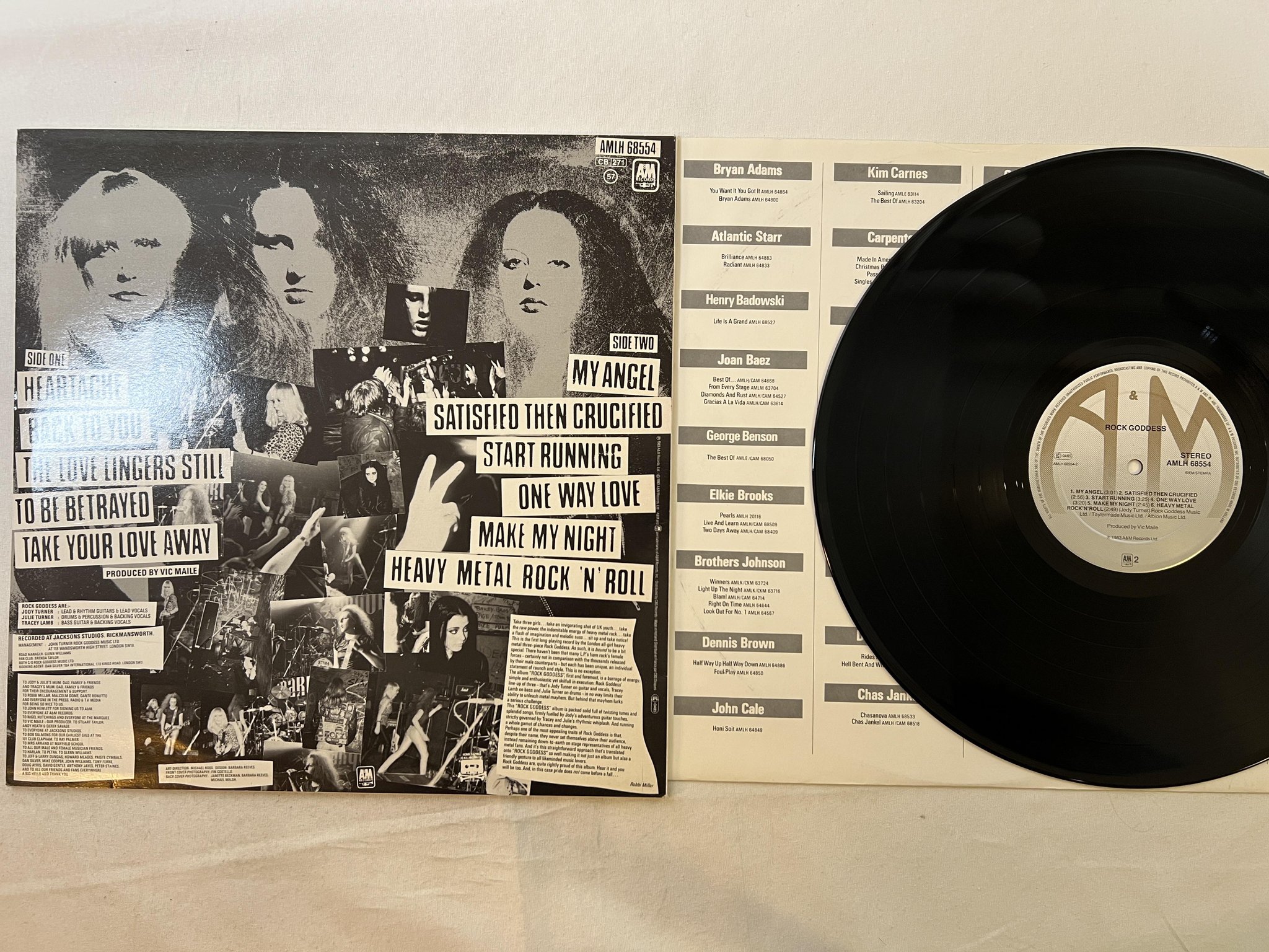 Omslagsbild för skivan ROCK GODDESS s/t LP -83 A&M AMLH 68554