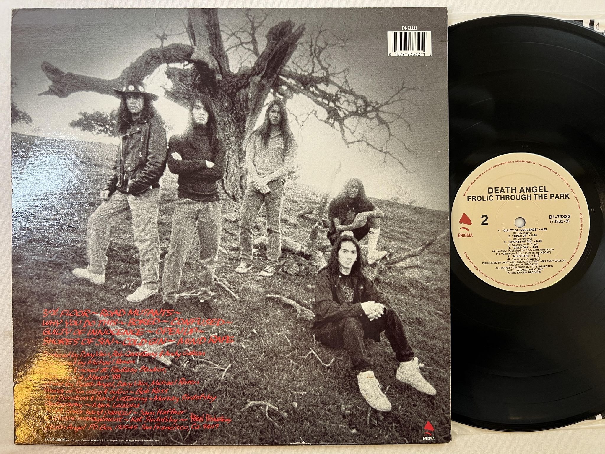 Omslagsbild för skivan DEATH ANGEL frolic through the park LP -88 US ENIGMA D1-73332 ** trash metal **