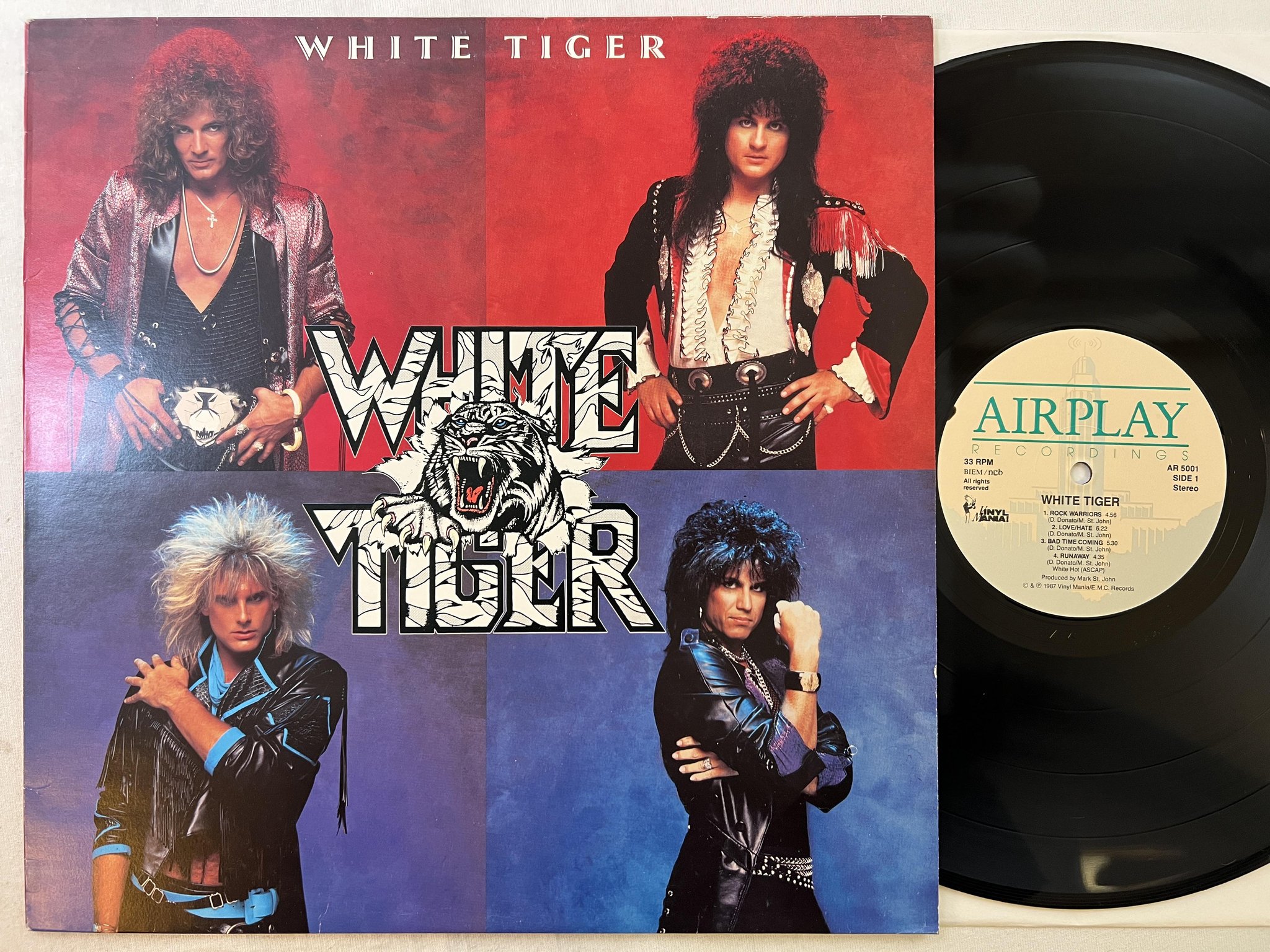 Omslagsbild för skivan WHITE TIGER LP -87 ncb AIRPLAY AR 5001