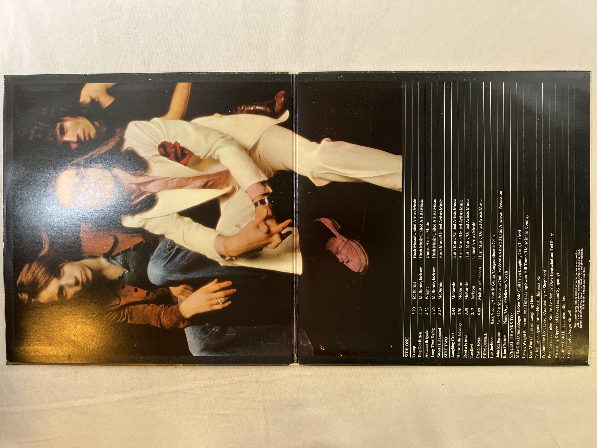 Omslagsbild för skivan JACKSON HEIGHTS the fifth avenue bus LP -72 ncb SONET SLP-3015