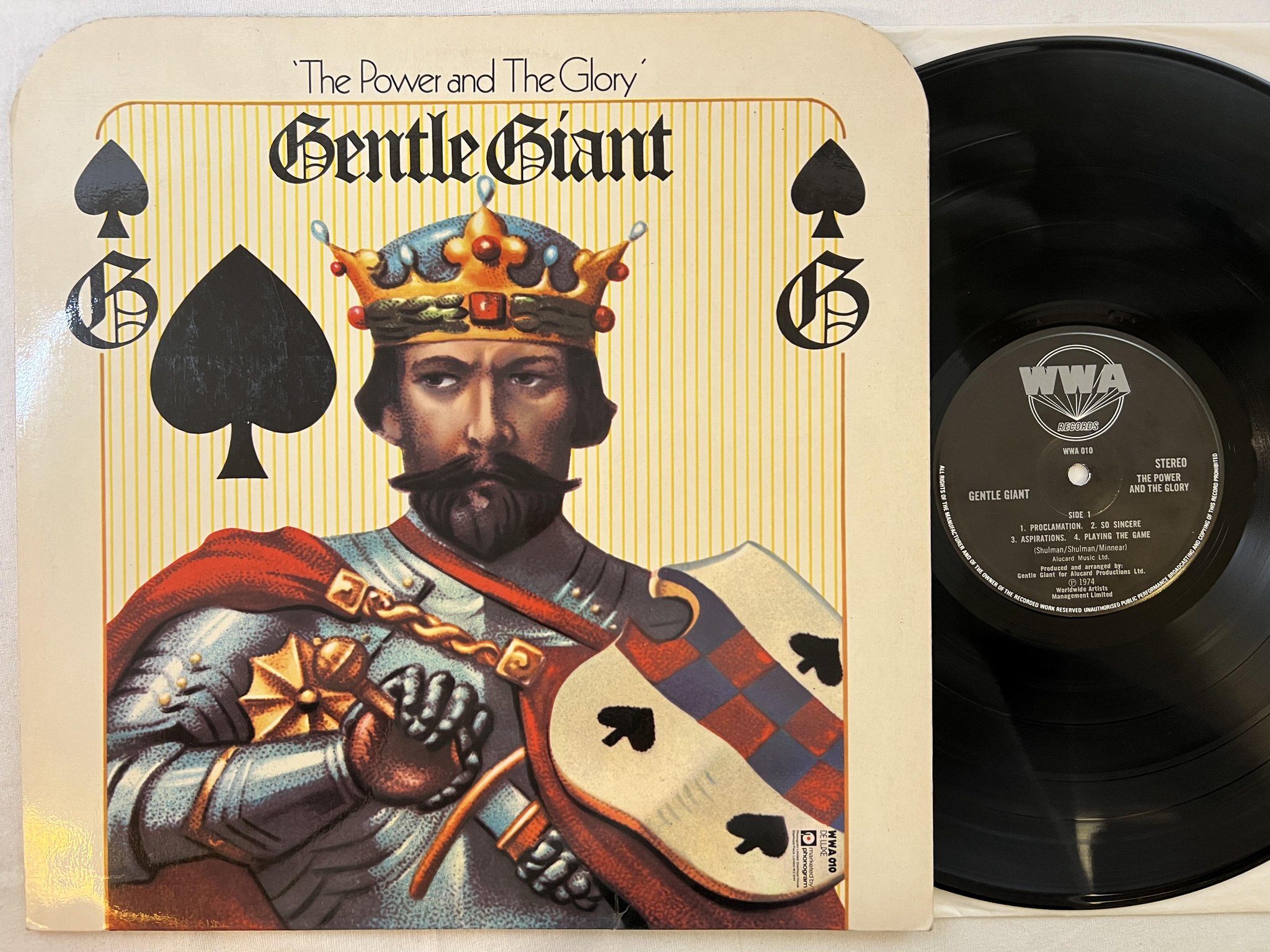 Omslagsbild för skivan GENTLE GIANT the power and the glory LP -74 UK WWA 010