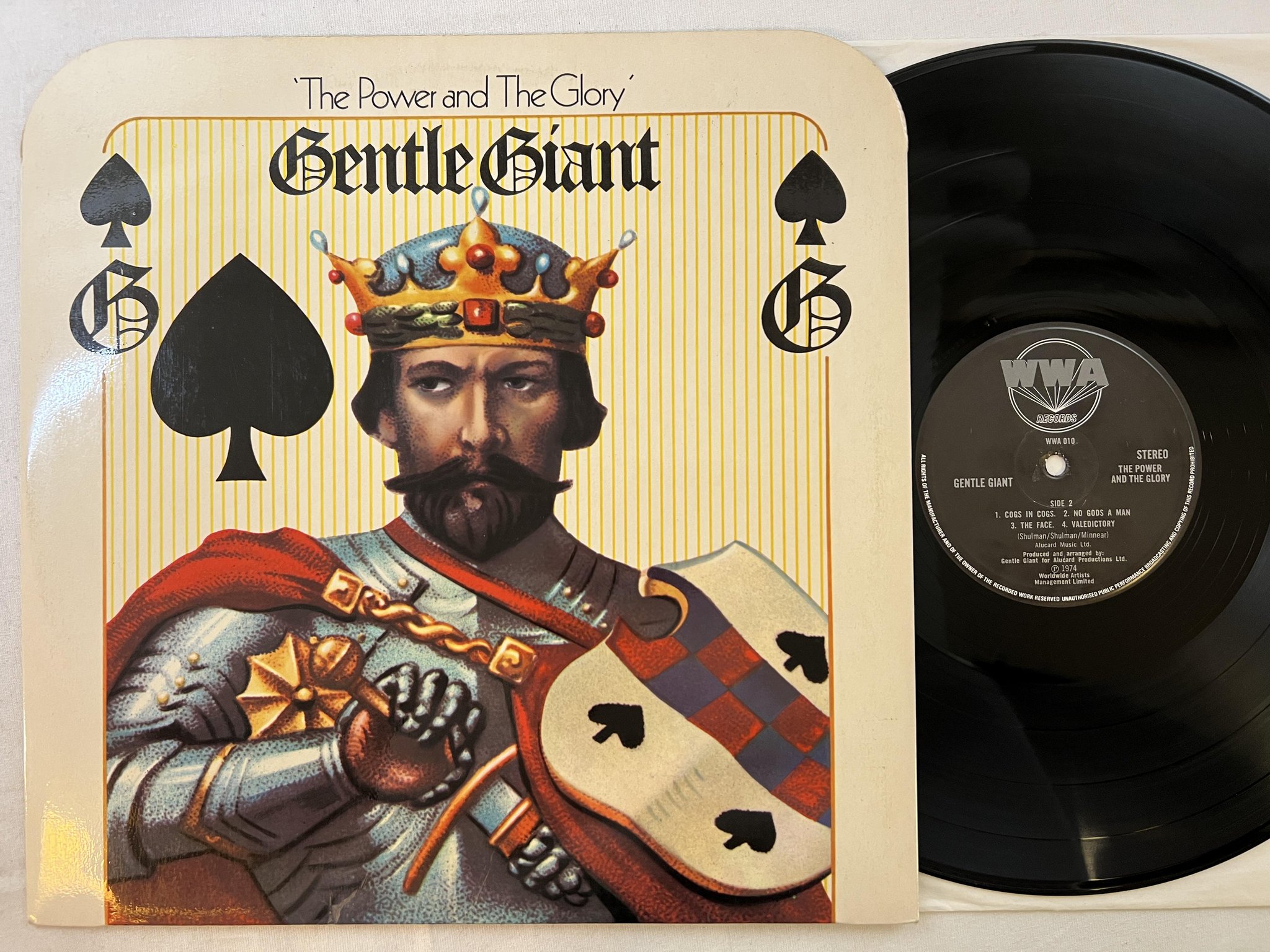 Omslagsbild för skivan GENTLE GIANT the power and the glory LP -74 UK WWA 010
