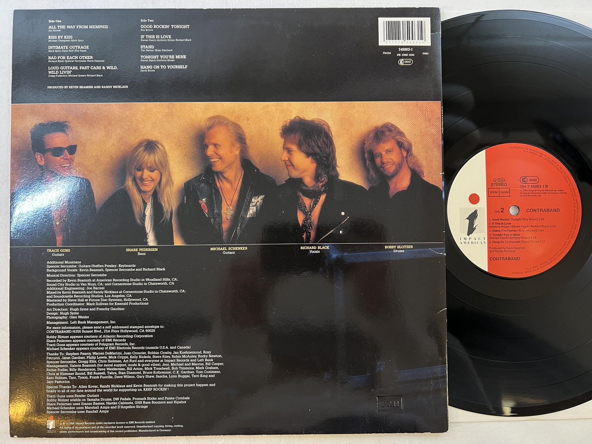 Omslagsbild för skivan CONTRABAND s/t LP -91 IMPACT AMERICAN 064-7 45003 1