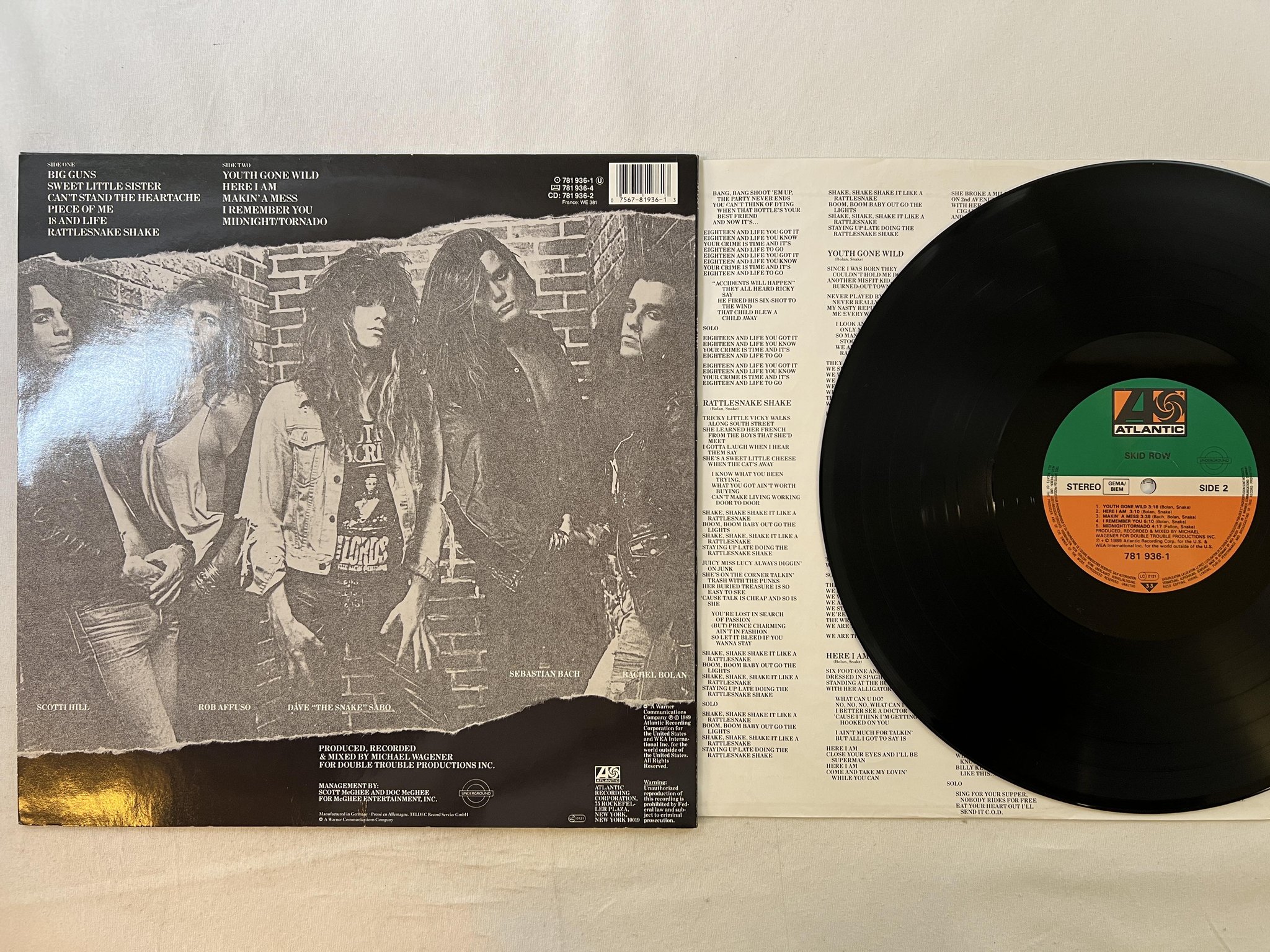 Omslagsbild för skivan SKID ROW s/t LP -89 Ger ATLANTIC 781 936-1