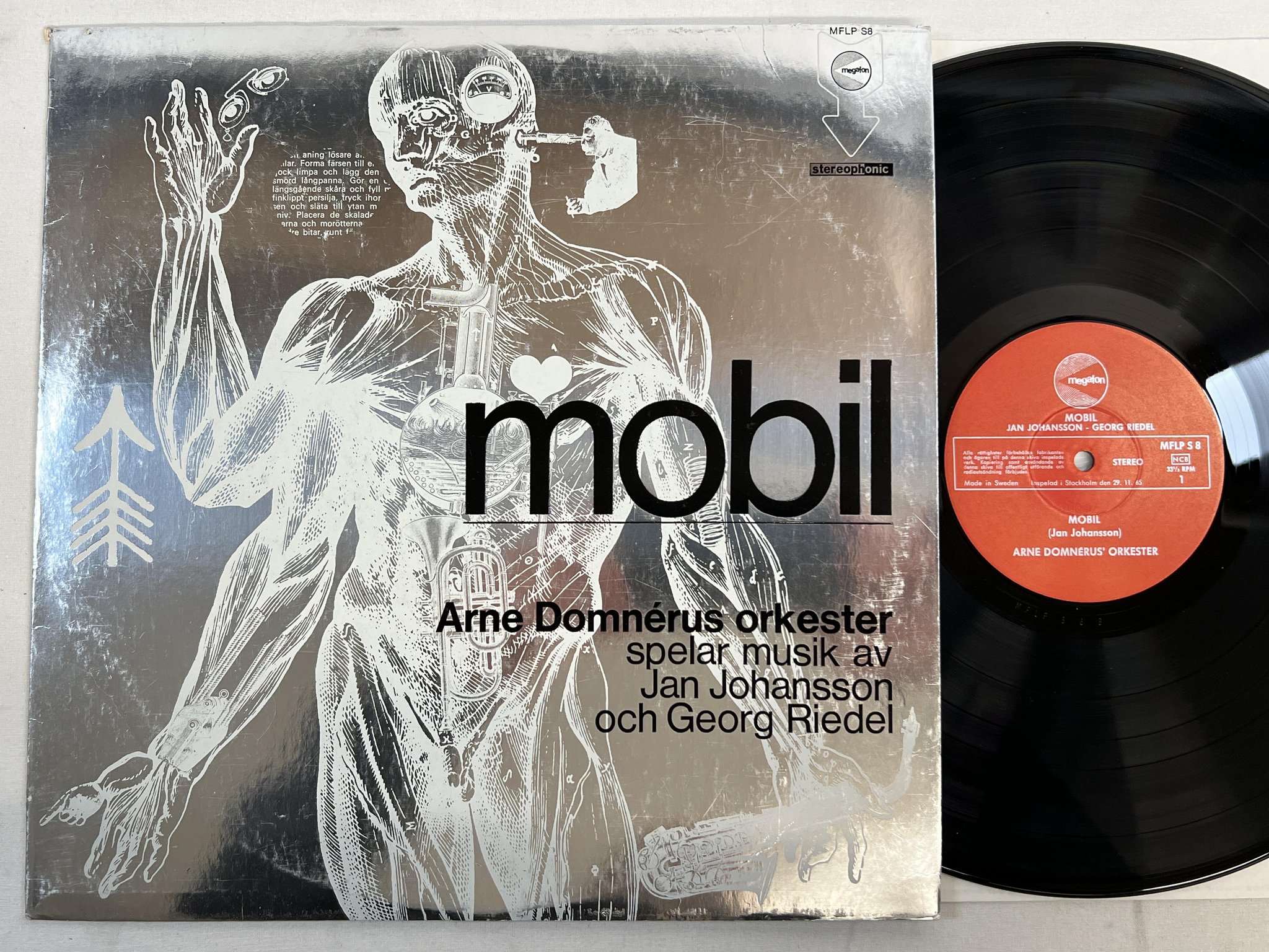 Omslagsbild för skivan ARNE DOMNERUS' ORKESTER mobil LP -65 MEGAFON MFLP S 8 Jan Johansson