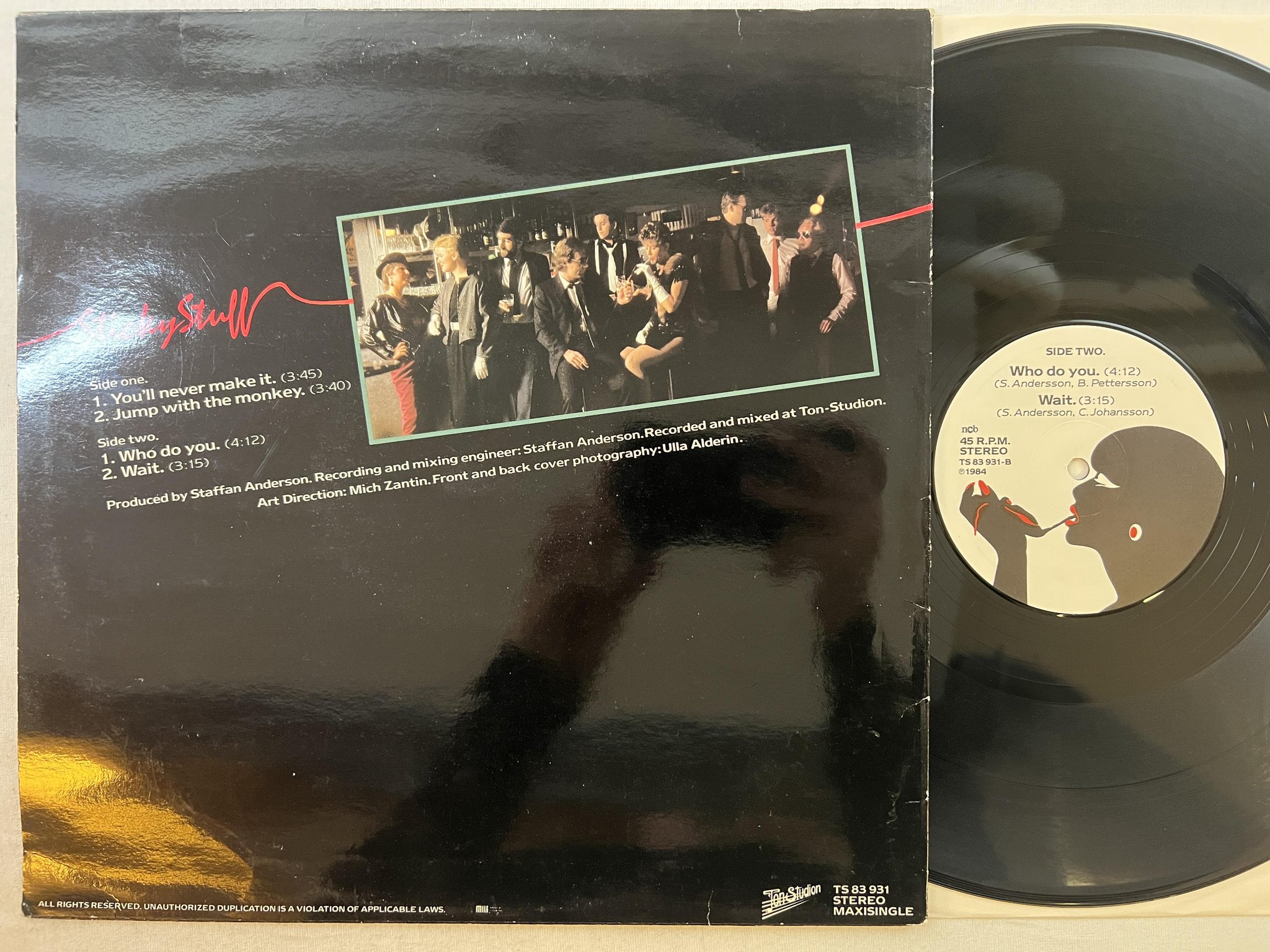 Omslagsbild för skivan STICKY STUFF s/t LP 84 Swe TONSTUDION TS 83931 Swedish boogie funk !!!