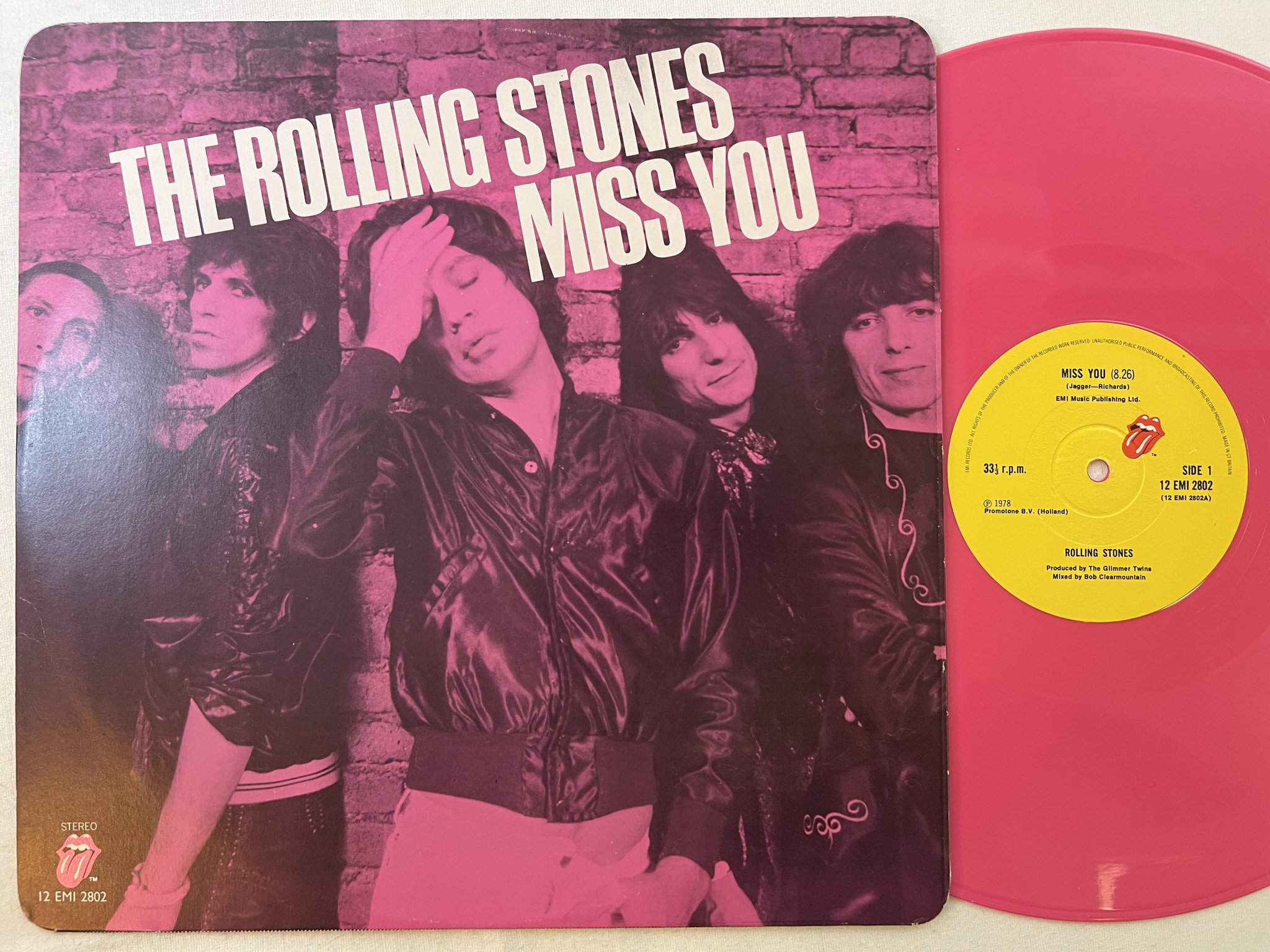 Omslagsbild för skivan ROLLING STONES miss you 12"single -78 UK 12 EMI 2802 ** pink vinyl **