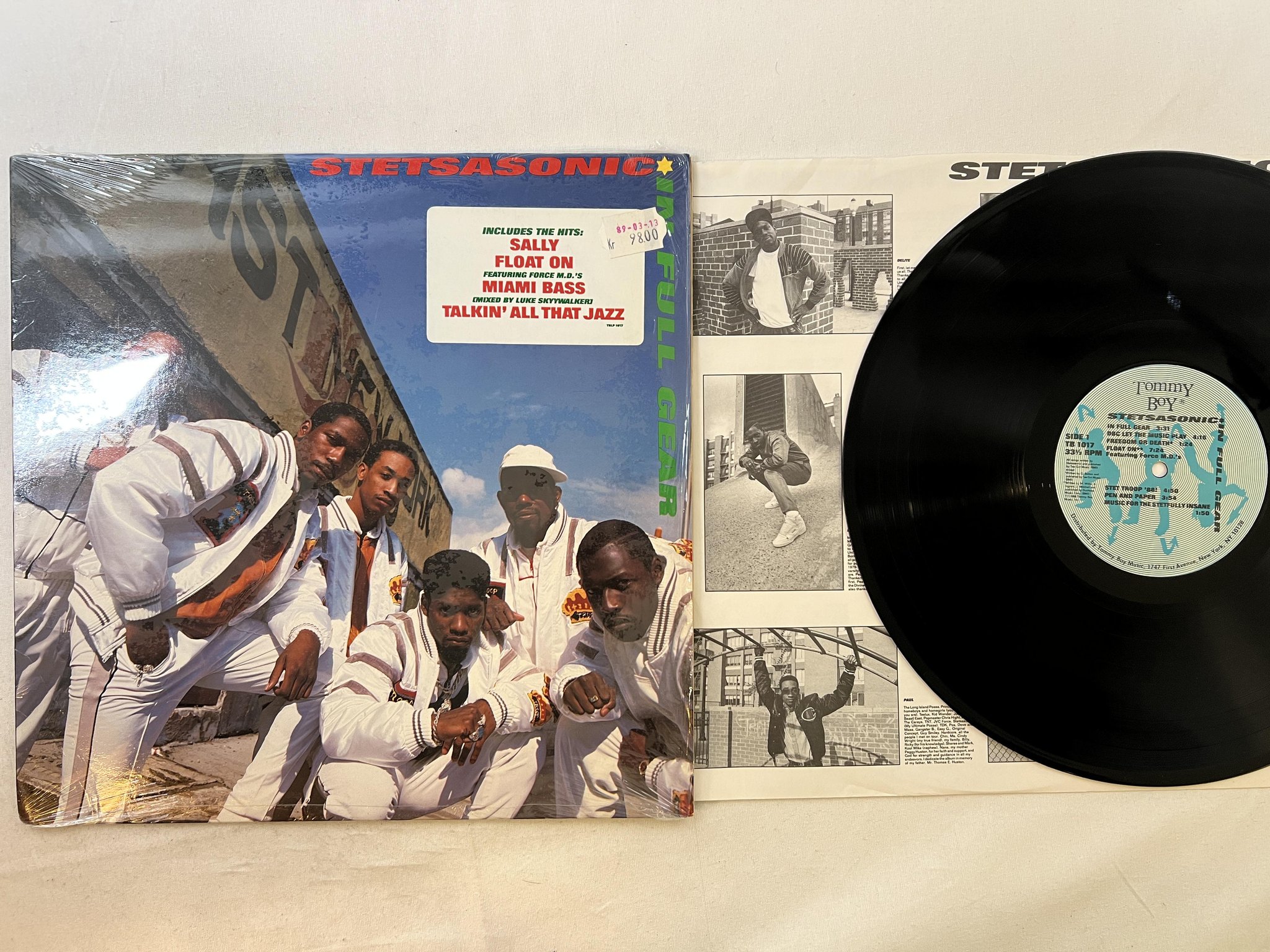 Omslagsbild för skivan STETSASONIC in full gear LP -88 US TOMMY BOY TB 1017 * talkin all that jazz *