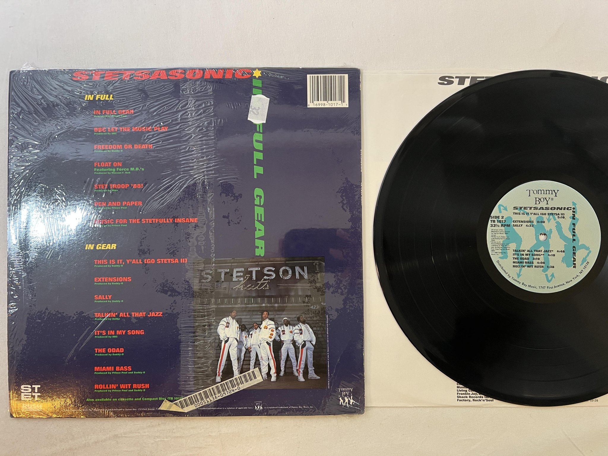 Omslagsbild för skivan STETSASONIC in full gear LP -88 US TOMMY BOY TB 1017 * talkin all that jazz *