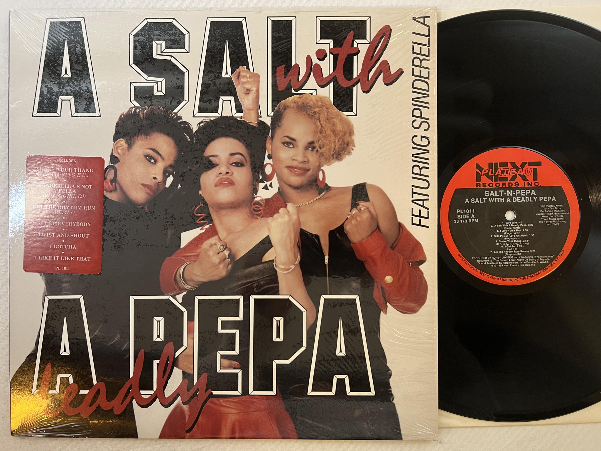 Omslagsbild för skivan SALT N PEPA a salt with a deadly pepa LP -88 US NEXT PLATEAU PL1011