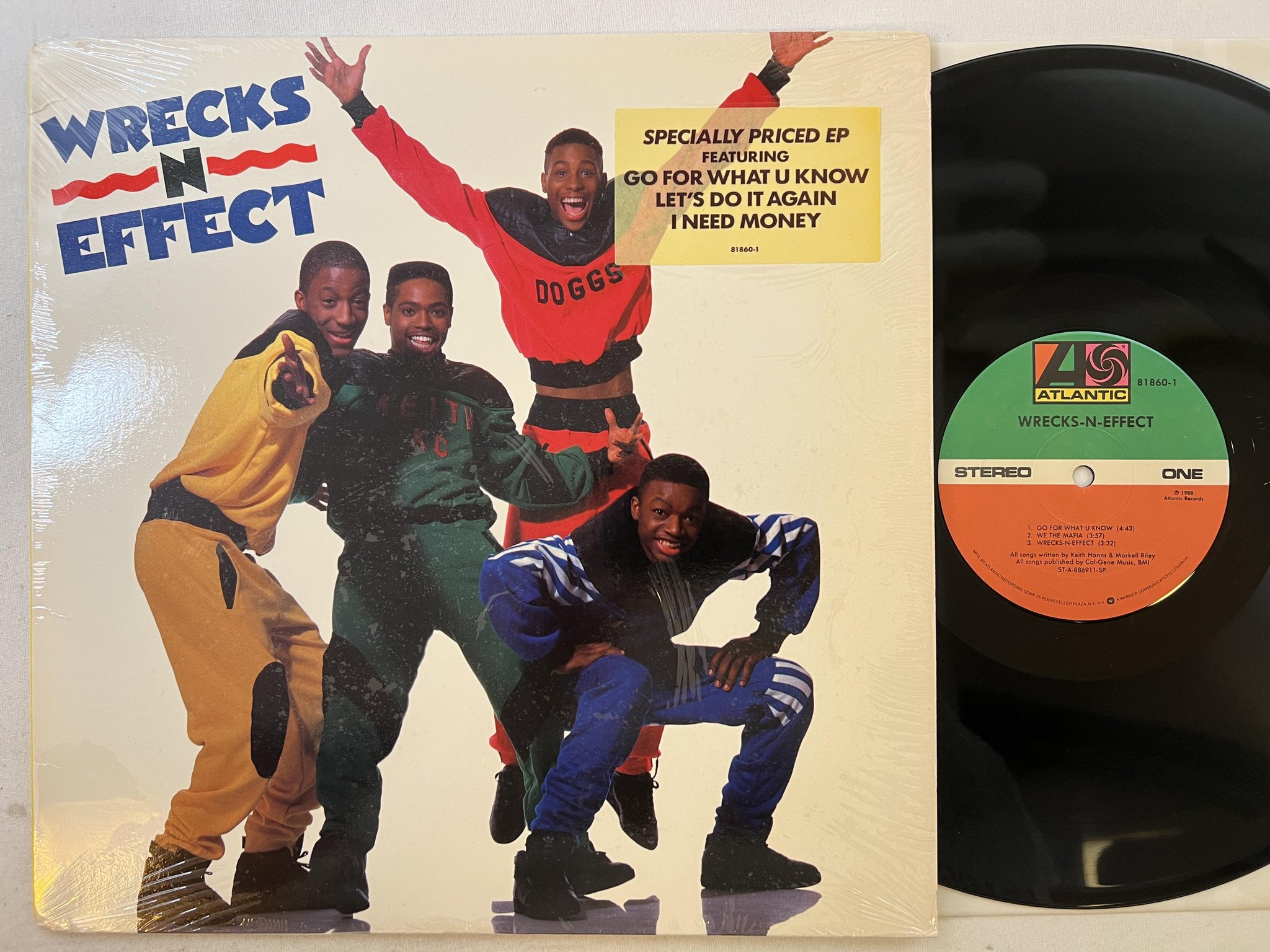 Omslagsbild för skivan WRECKS N EFFECT s/t 12"EP -88 US ATLANTIC 81860-1