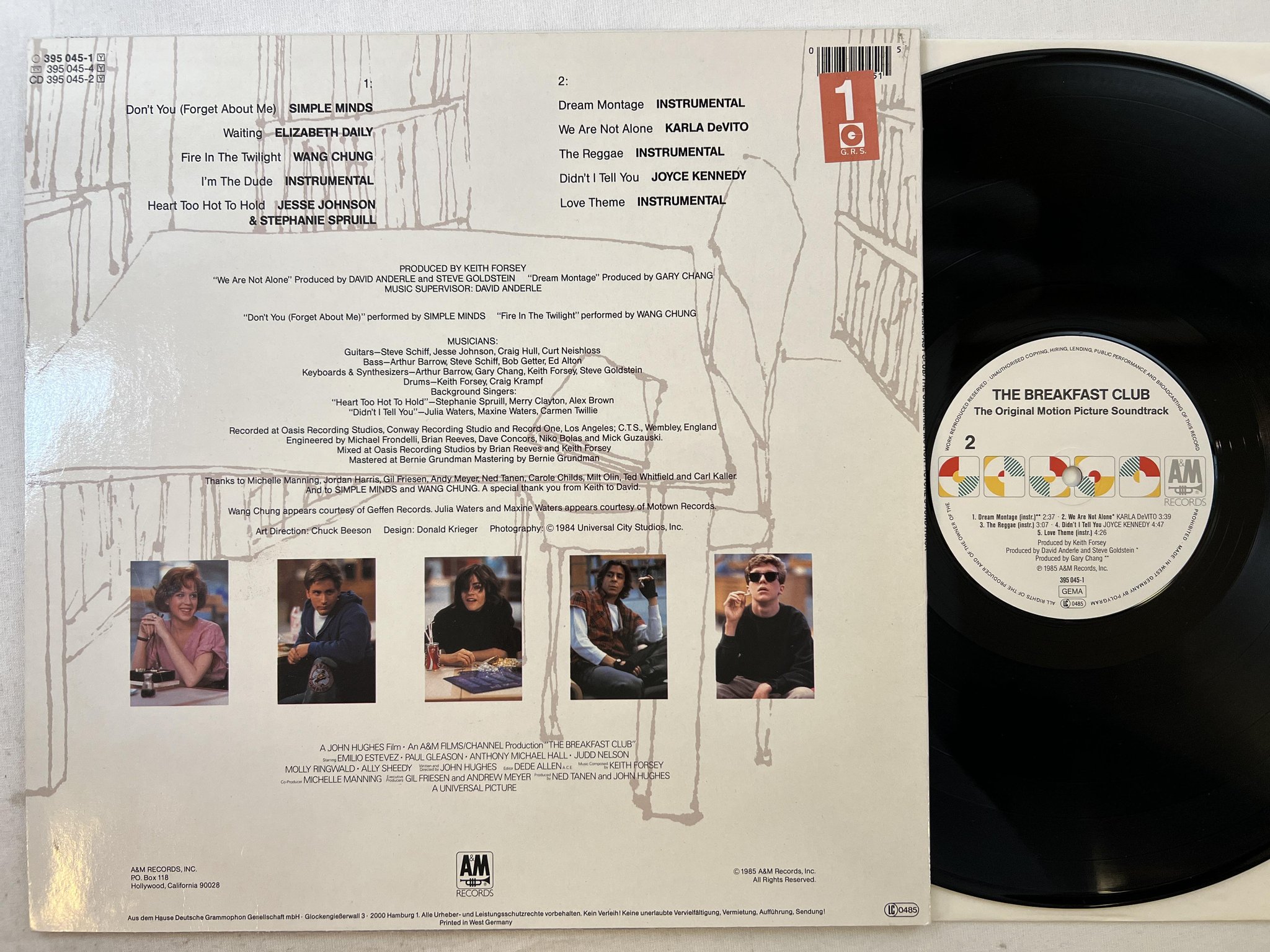 Omslagsbild för skivan THE BREAKFAST CLUB LP -85 Ger A&M 395045-1 soundtrack ** KULT **