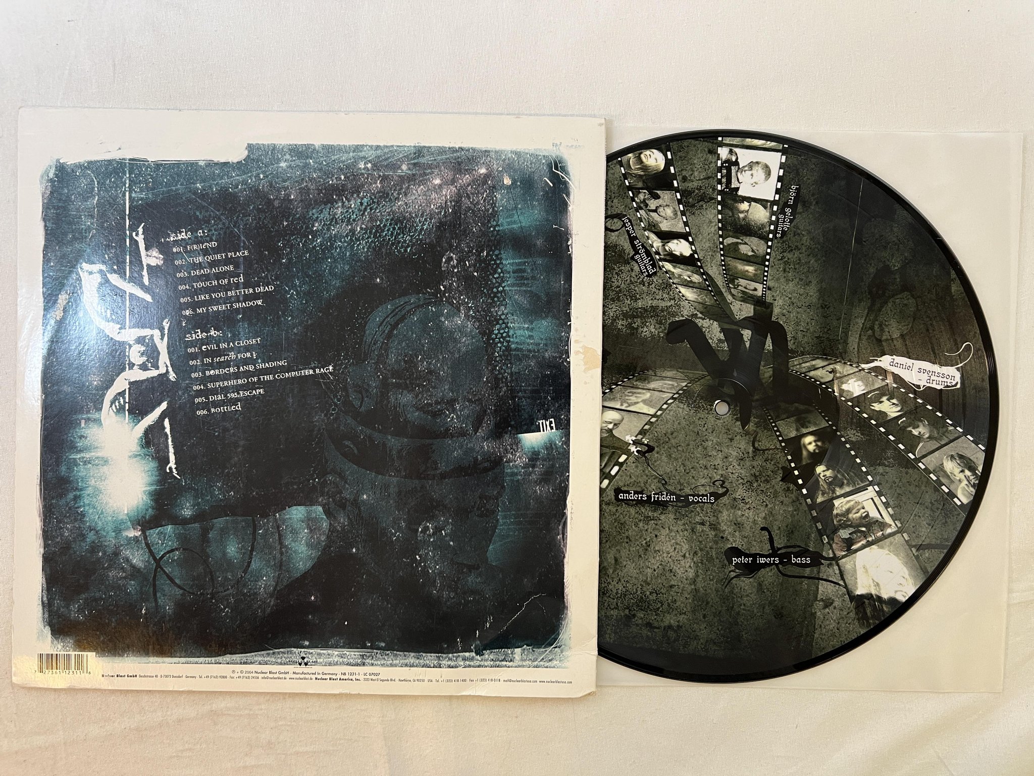 Omslagsbild för skivan IN FLAMES Soundtrack To Your Escape LP 2004 picture disc NUCLEAR BLAST NB 1231-1