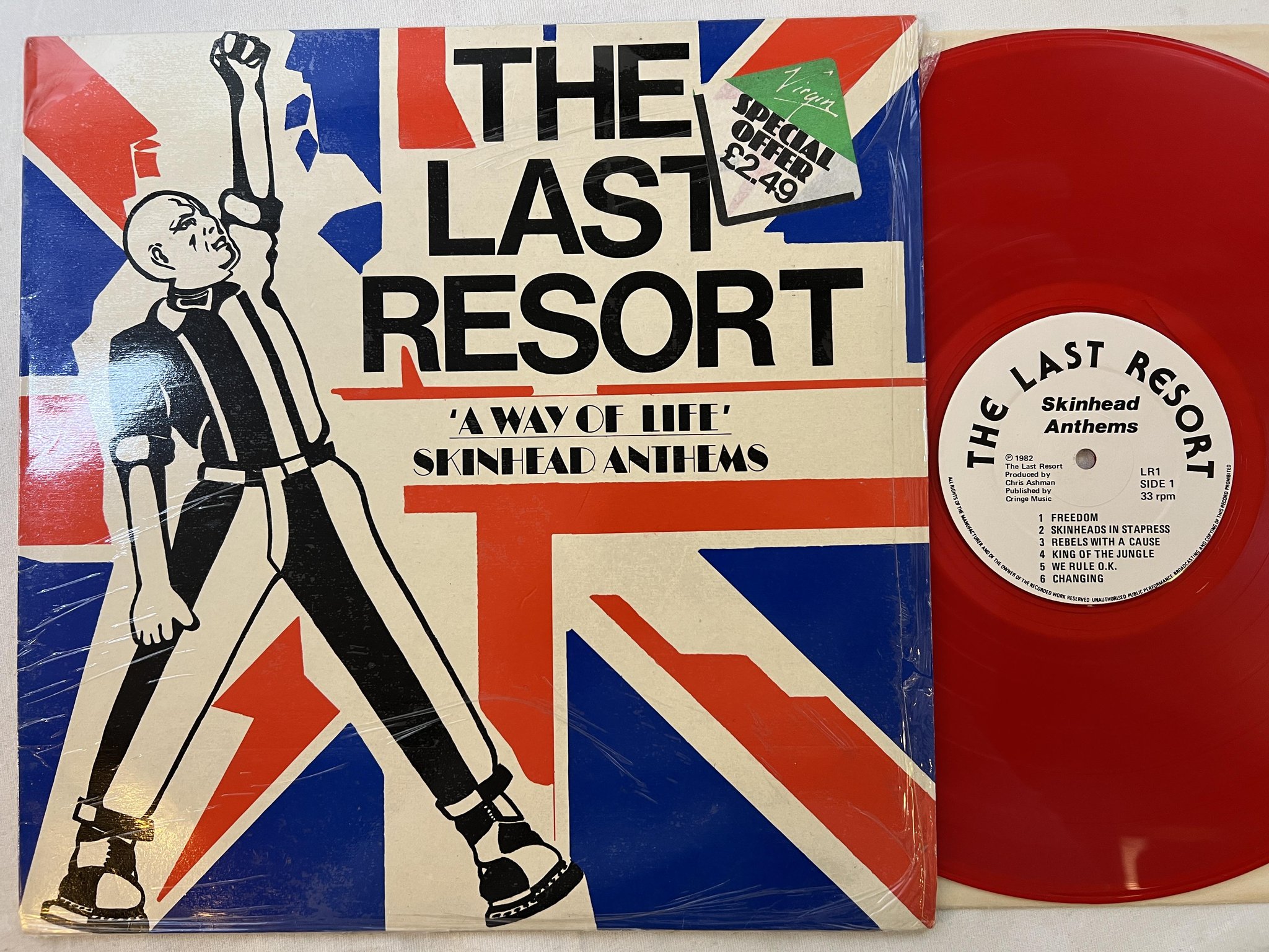 Omslagsbild för skivan THE LAST RESORT A Way Of Life - Skinhead Anthems LP -82 UK TLR 001 * red vinyl *